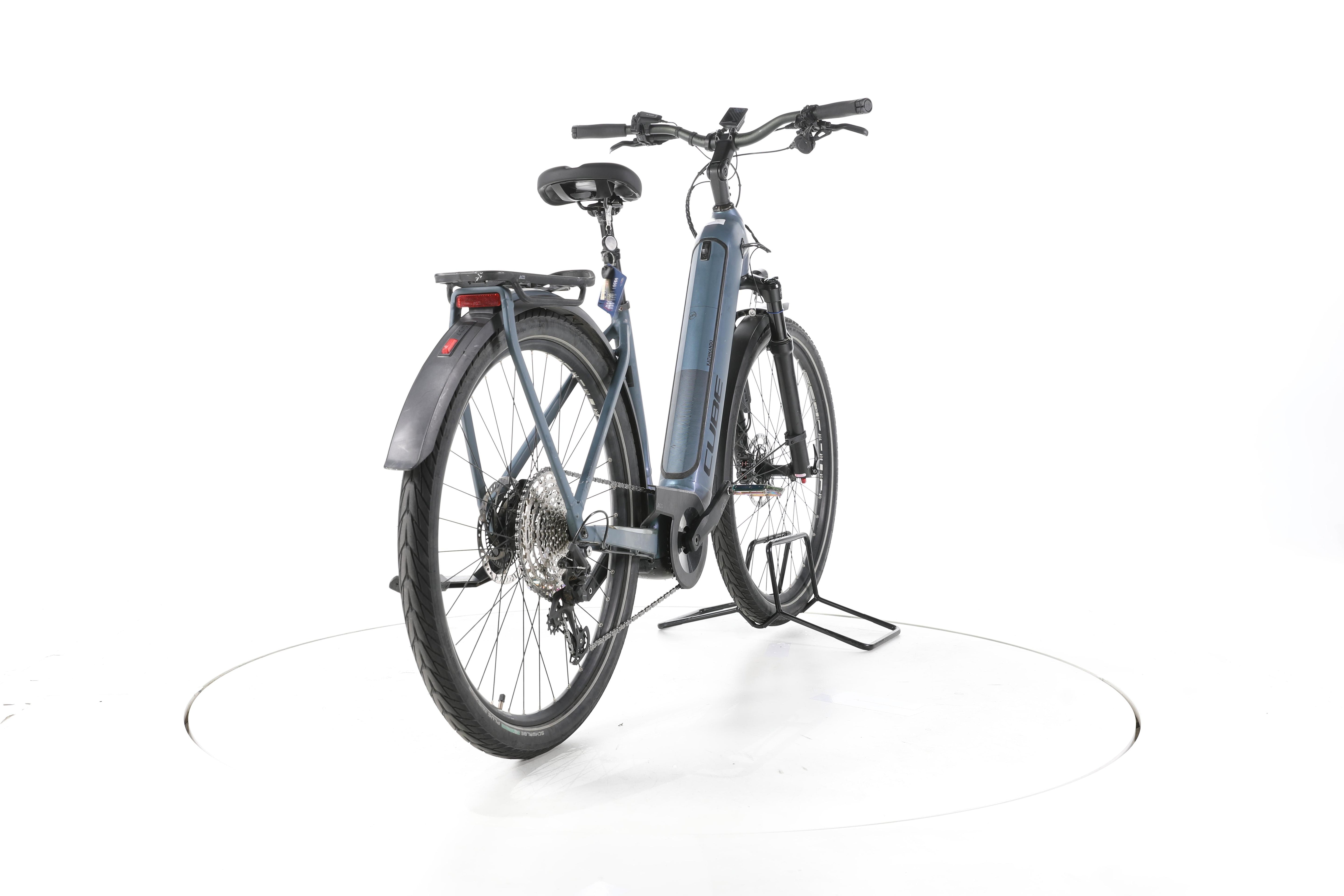 Cube Kathmandu Hybrid ABS Trekking E-Bike Tiefeinsteiger - Image 11