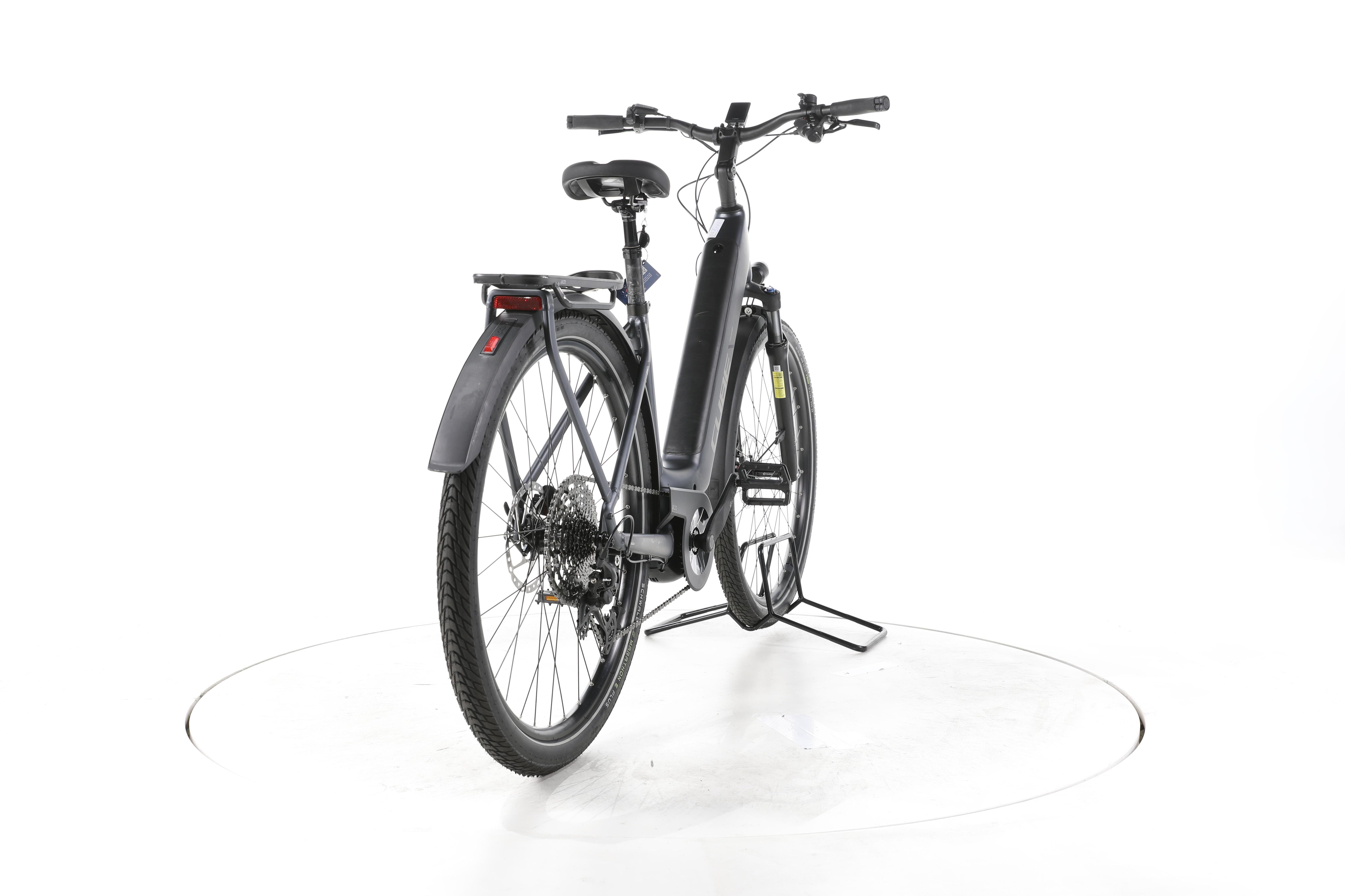 Cube Touring Hybrid Pro Trekking E-Bike Tiefeinsteiger 2024 - Image 11