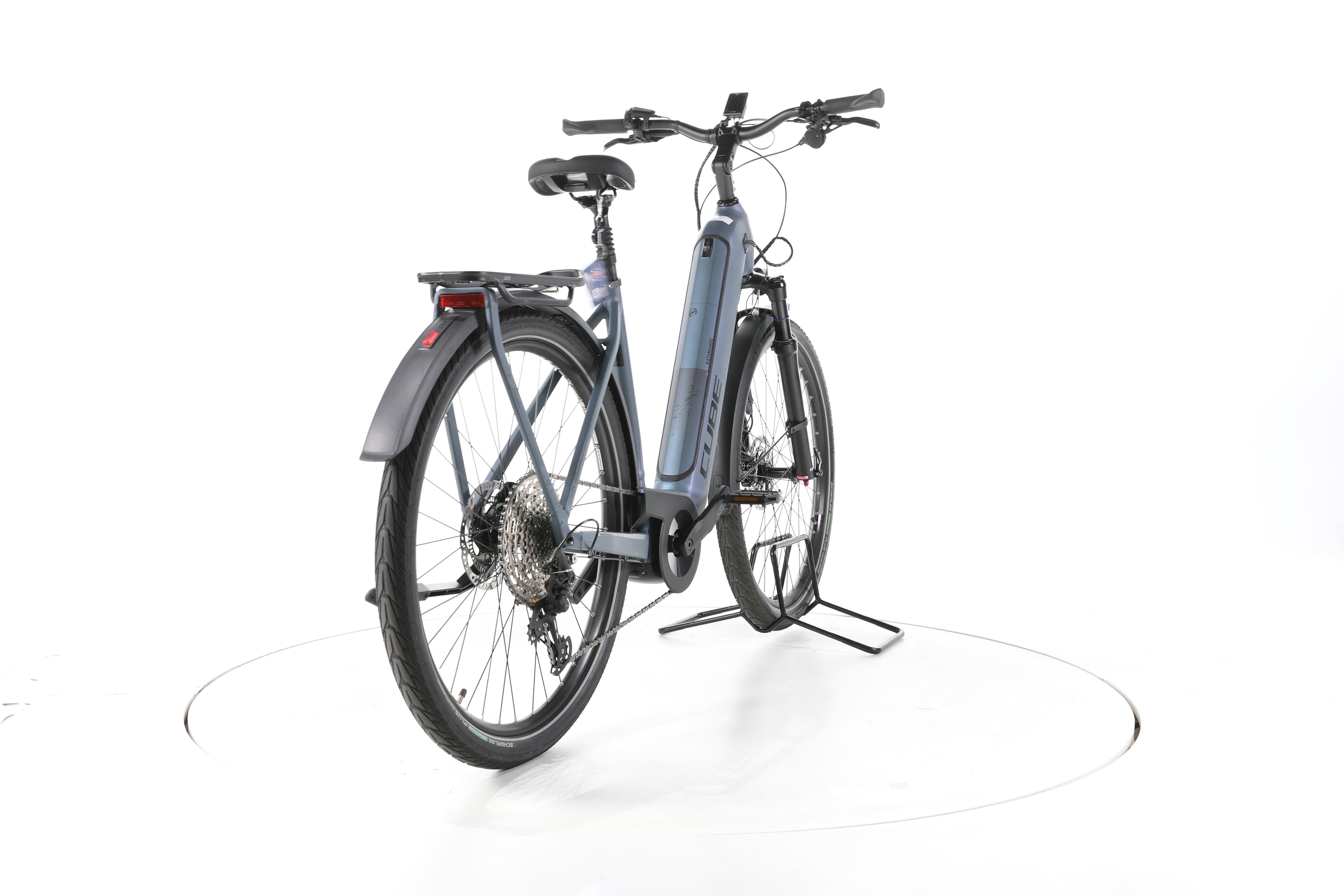 Cube Kathmandu Hybrid ABS Trekking E-Bike Tiefeinsteiger - Image 11