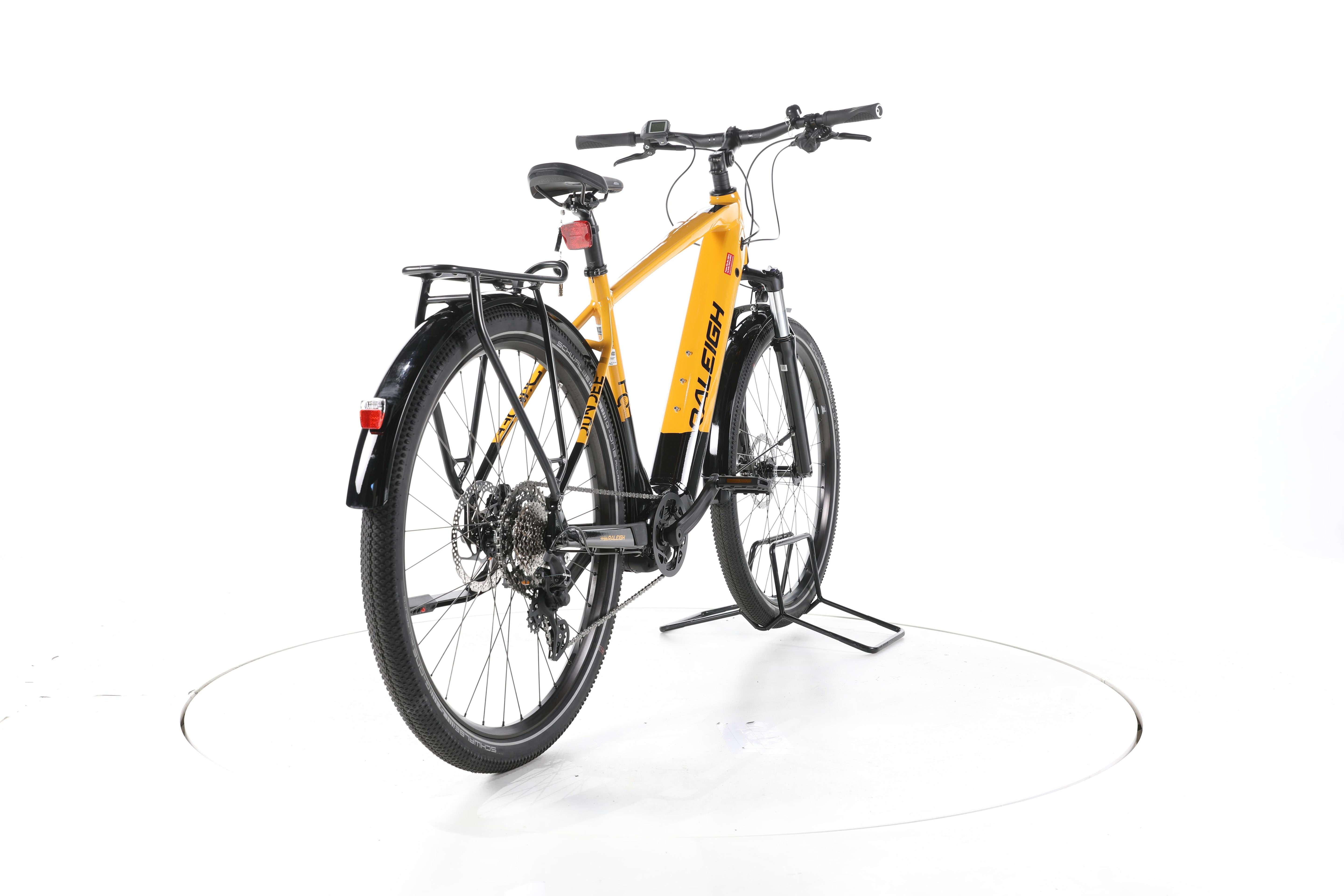 Raleigh Dundee 10 Trekking E-Bike - Image 11