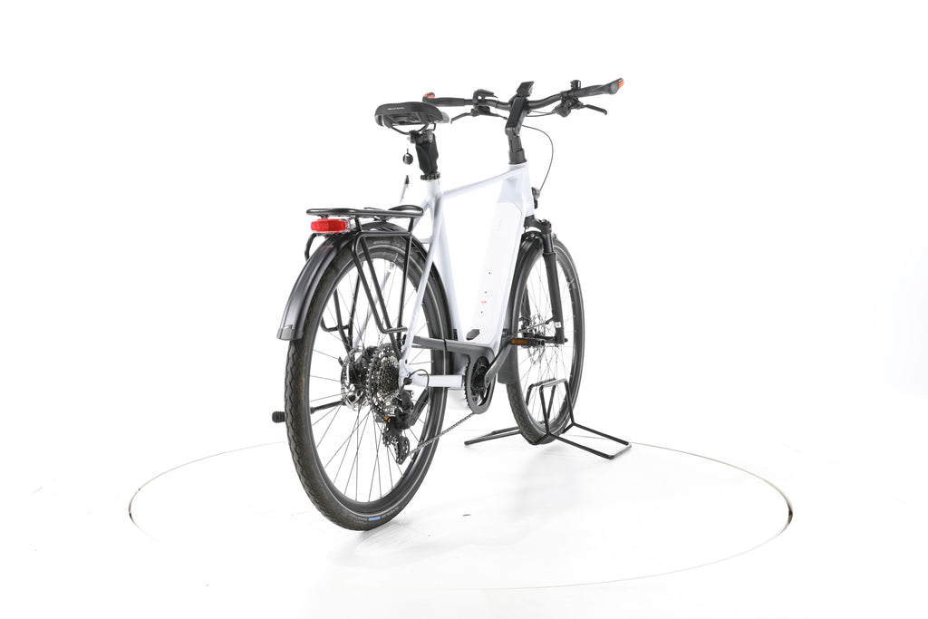 KTM Macina Style Pro Trekking E-Bike - Image 11