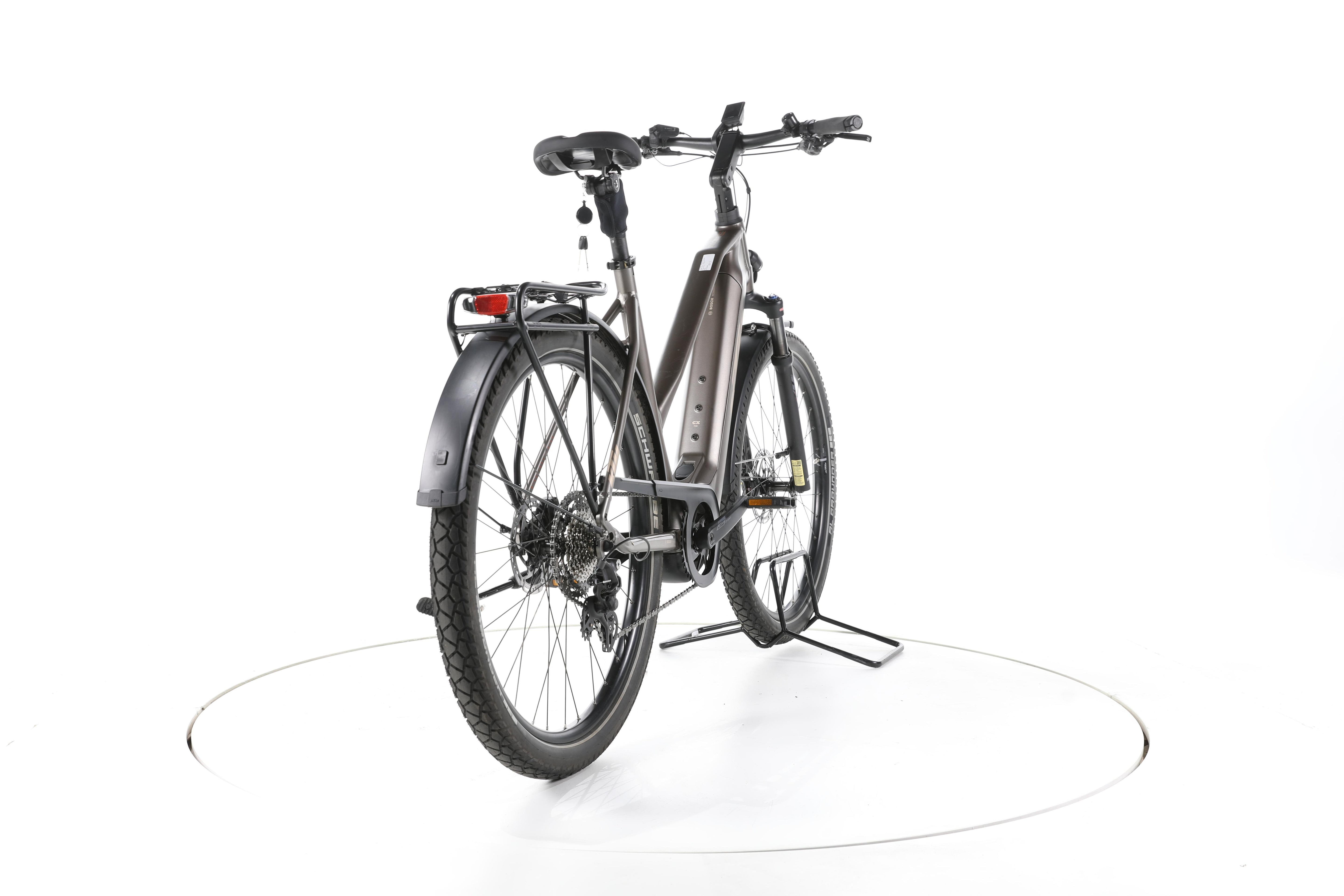 KTM Macina Gran 710 Trekking E-Bike 2024 - Image 11