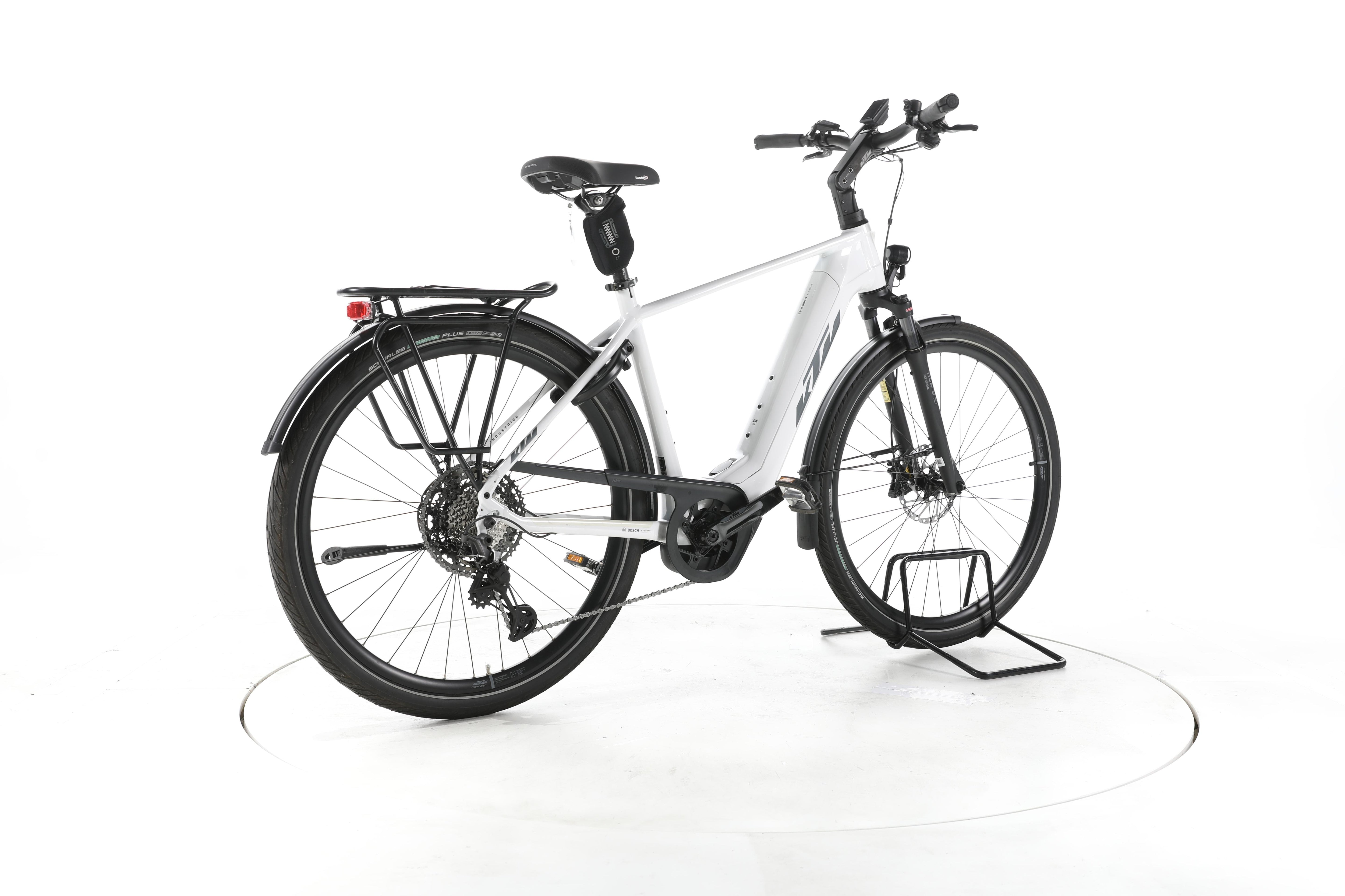 KTM Macina Style 720 Trekking E-Bike - Image 12