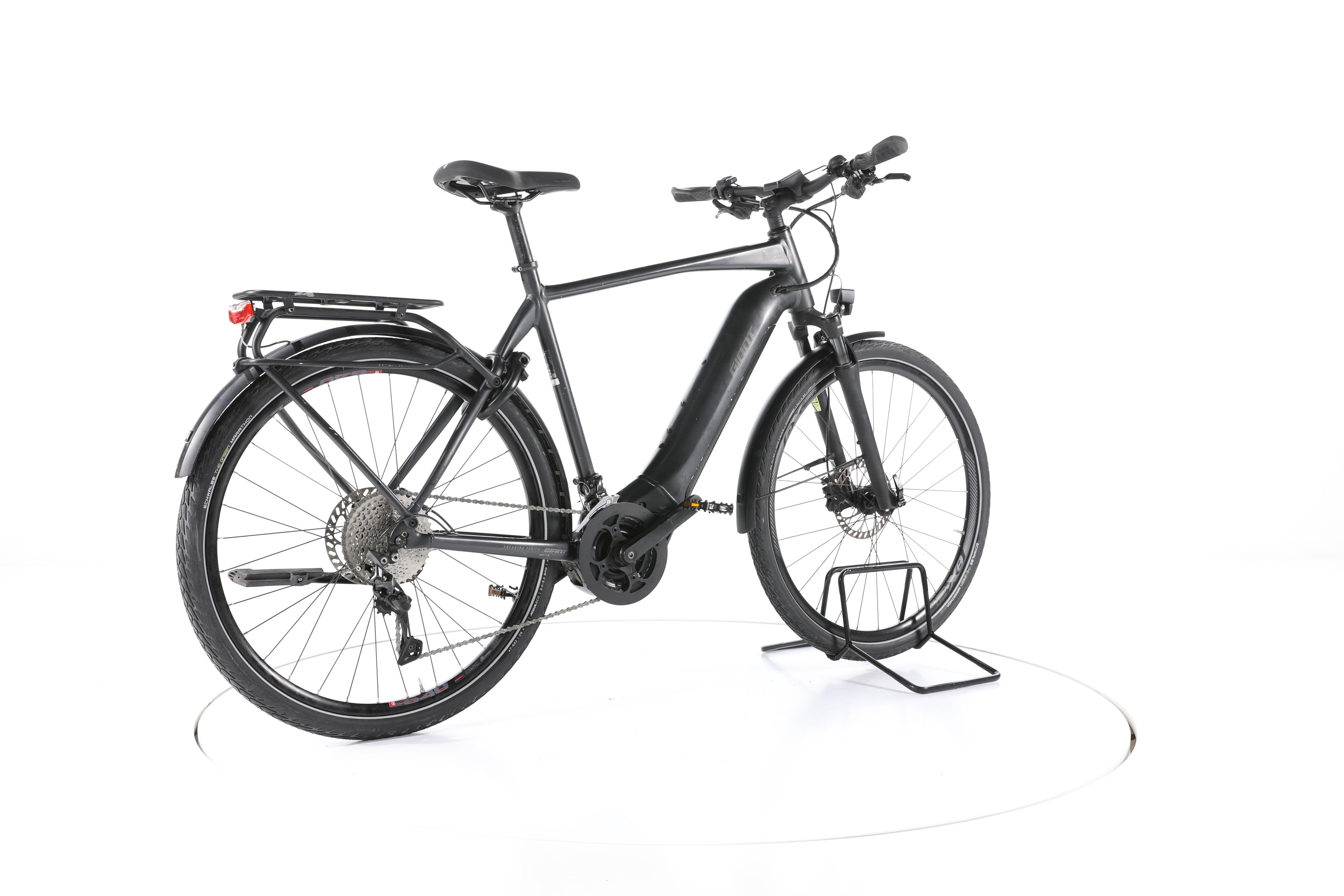 Giant Explore E+ 1 Trekking E-Bike - Image 12