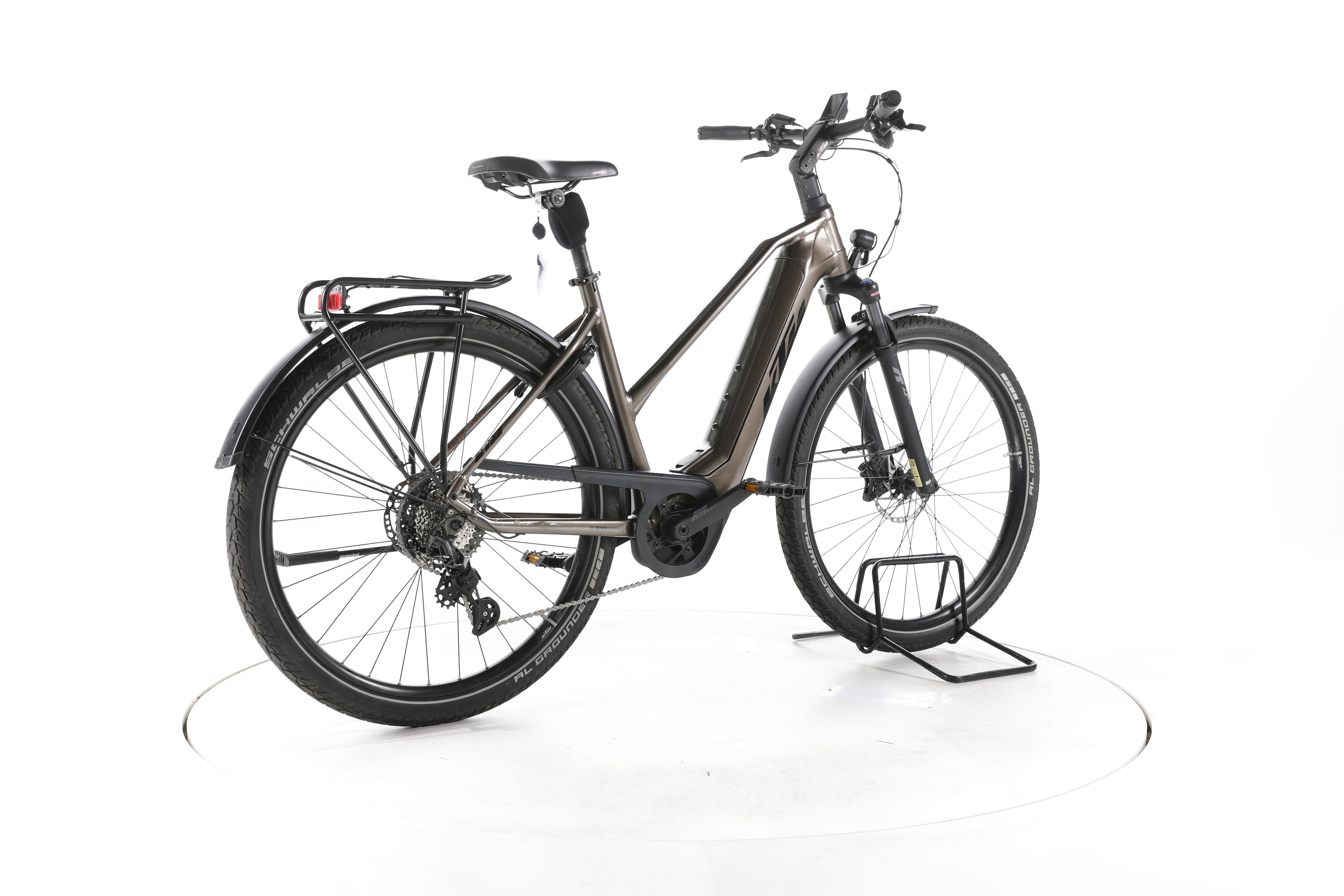 KTM Macina Gran 710 Trekking E-Bike - Image 12