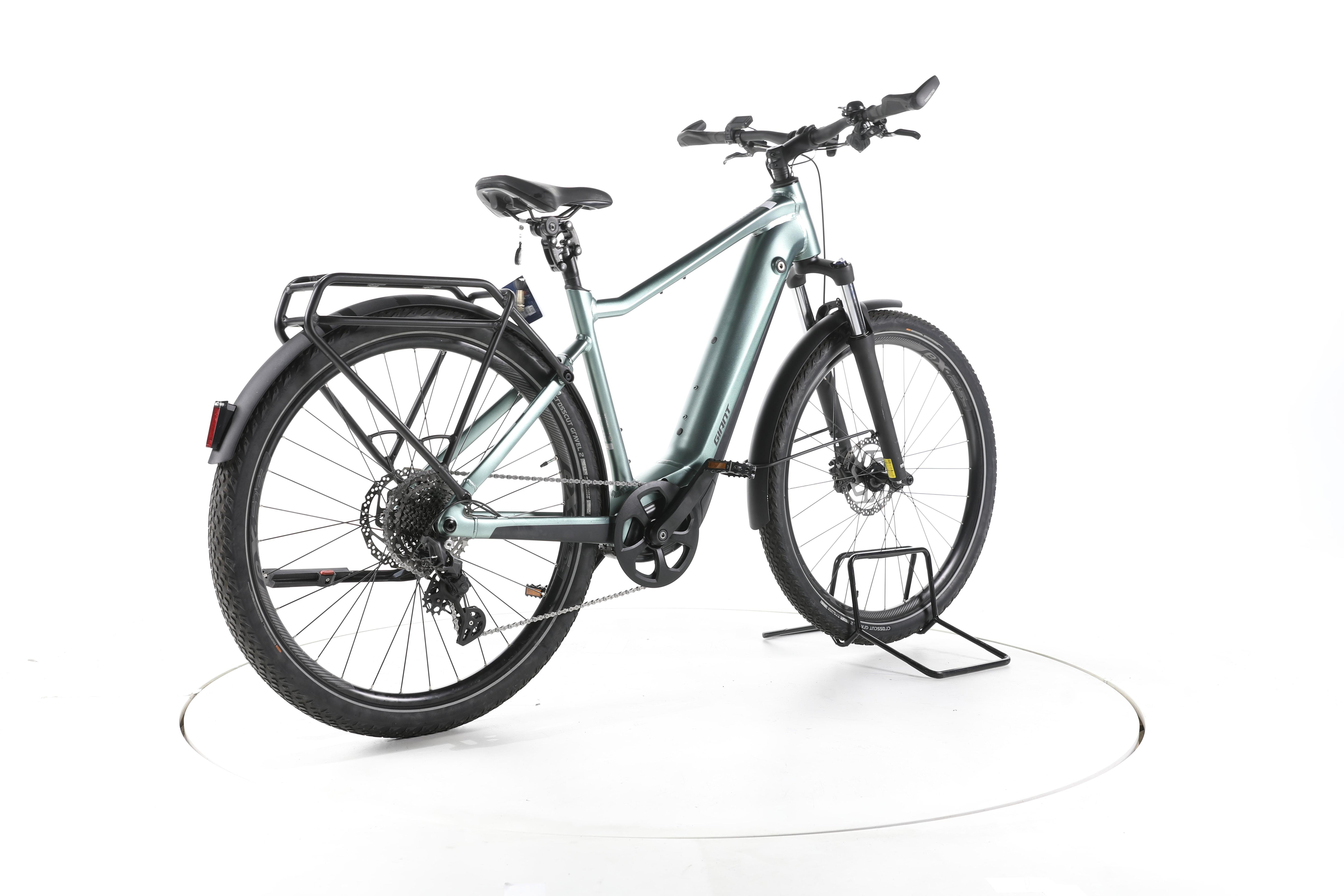 Giant Explore E+ 1 DD Trekking E-Bike - Image 12