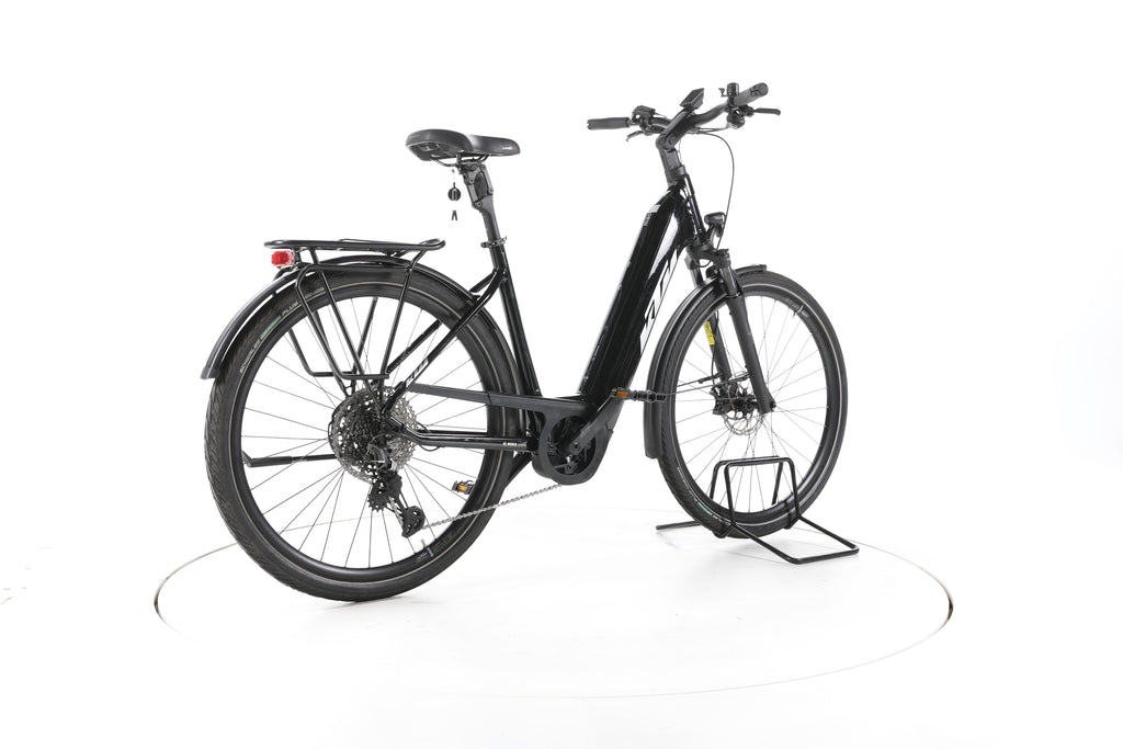 KTM Macina Premium Trekking E-Bike Tiefeinsteiger - Image 12