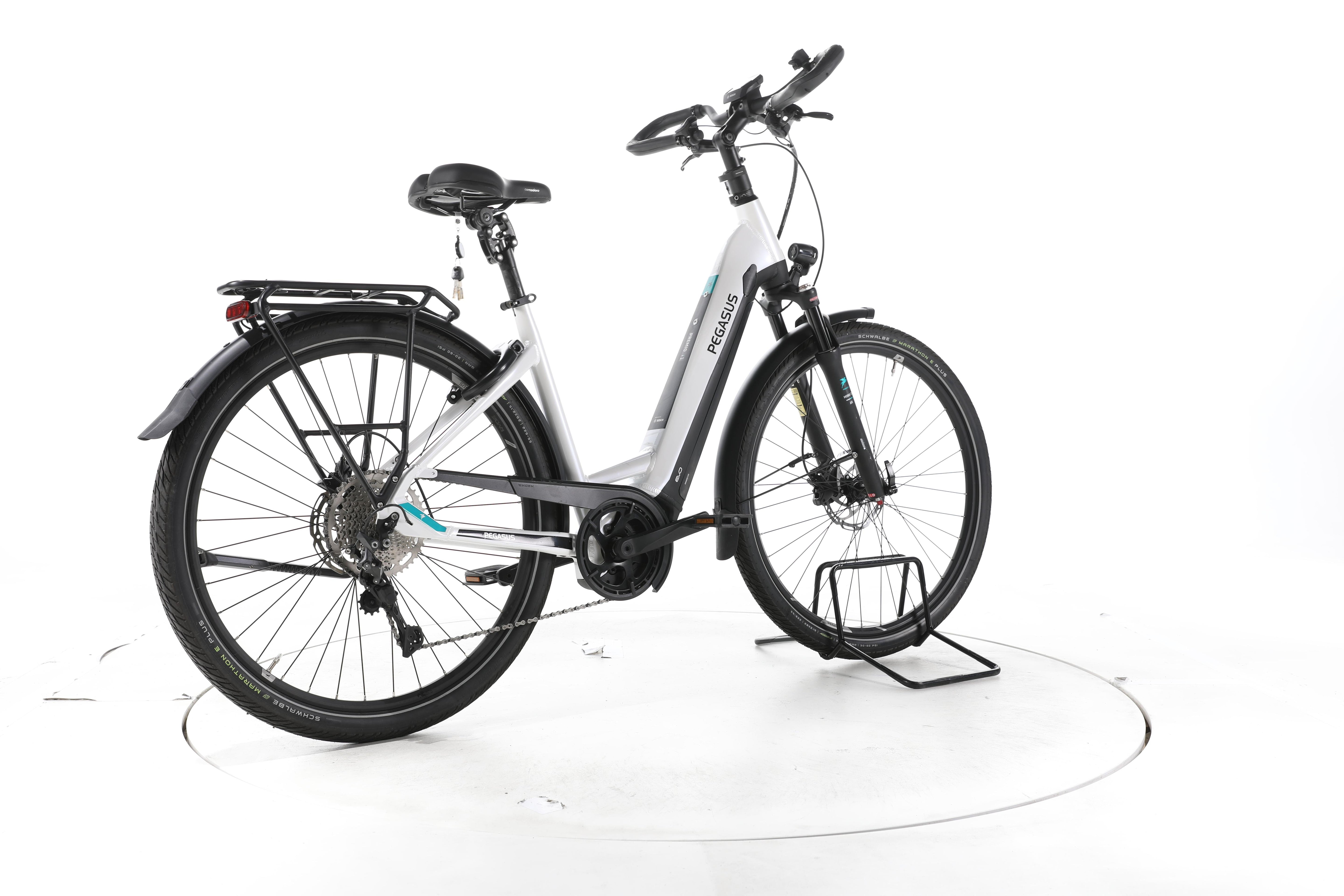 Pegasus Premio EVO Lite Trekking E-Bike Tiefeinsteiger - Image 12