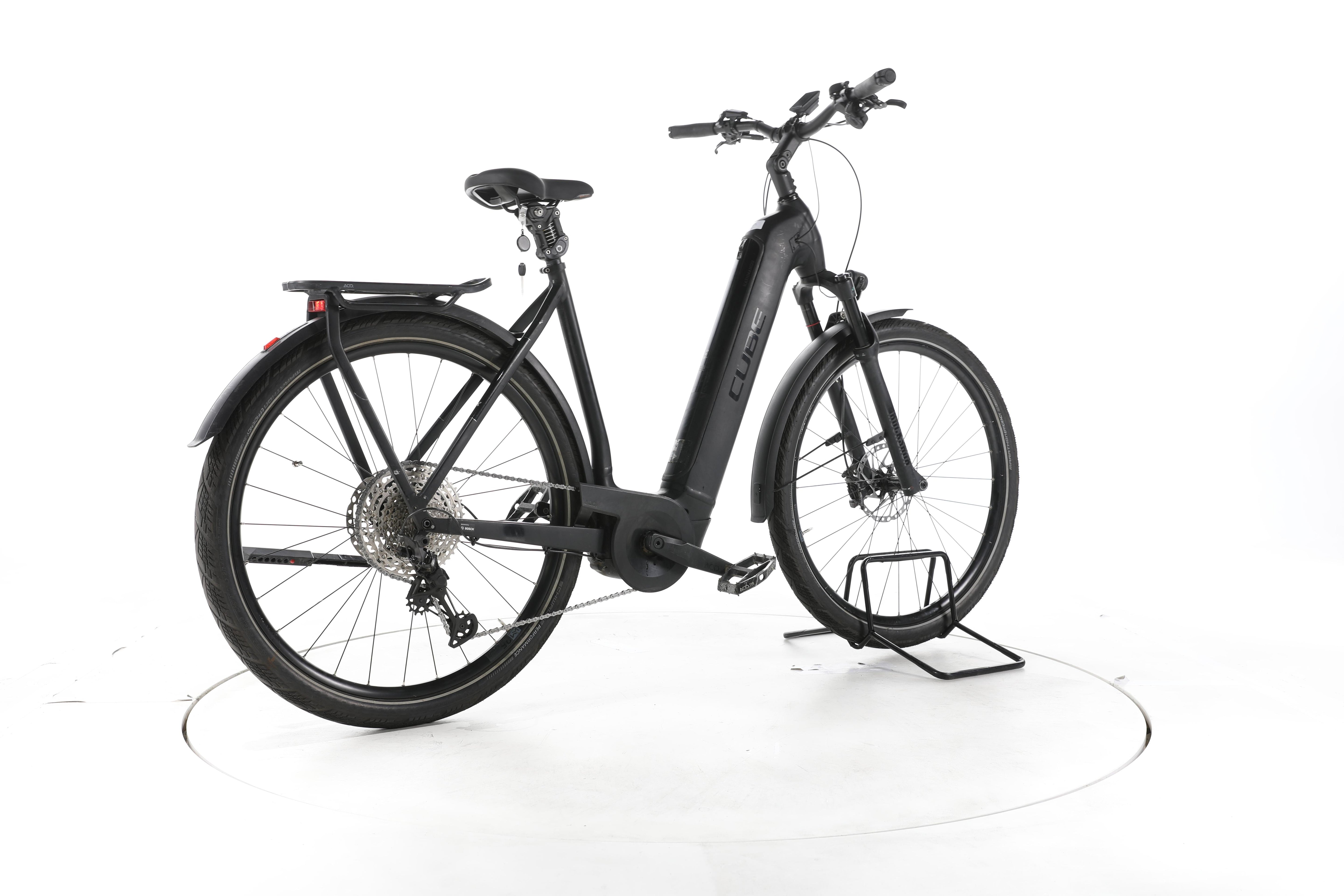 Cube Kathmandu Hybrid SLT Trekking E-Bike Tiefeinsteiger - Image 12