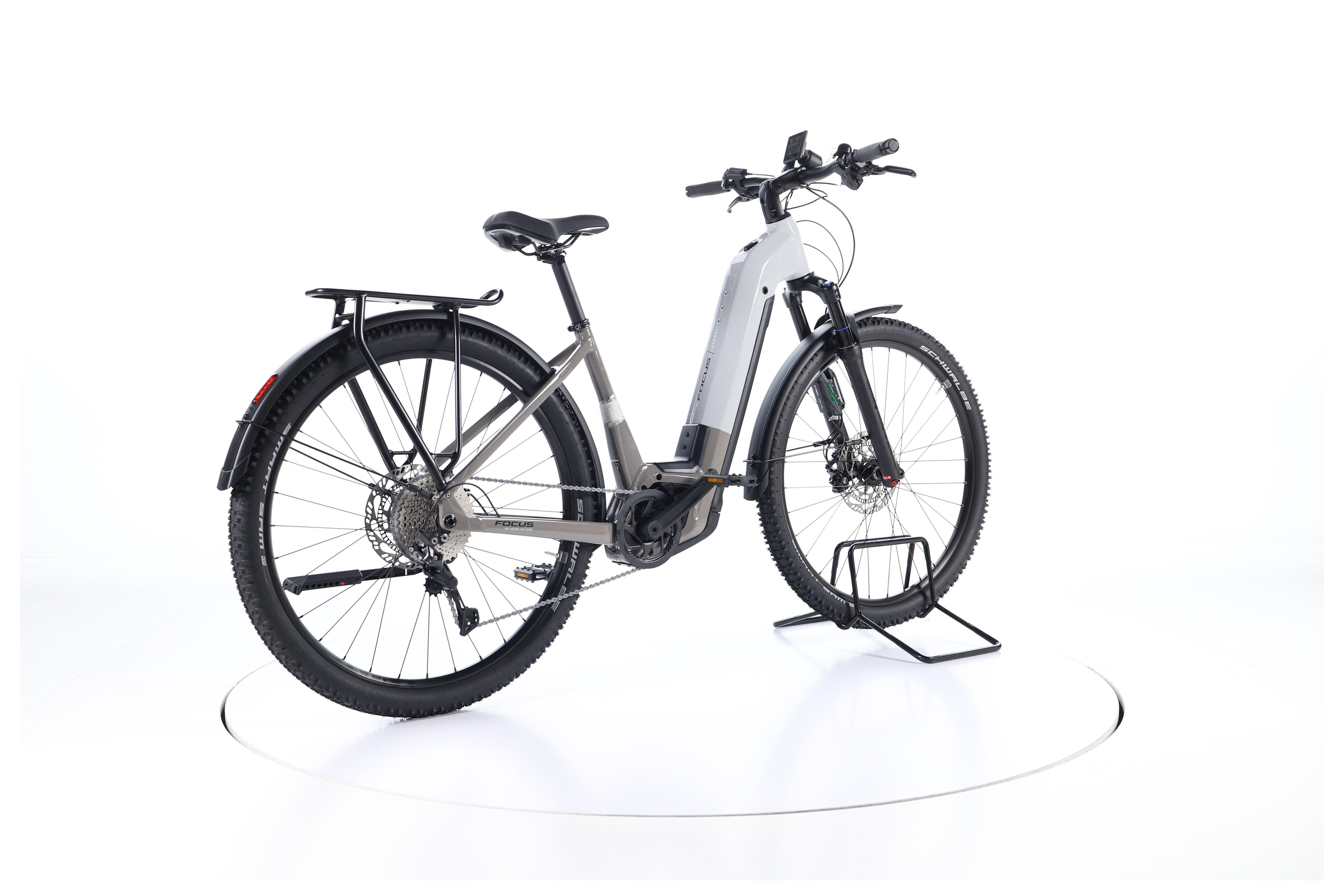 Focus Planet² 6.8 Trekking E-Bike Tiefeinsteiger - Image 12