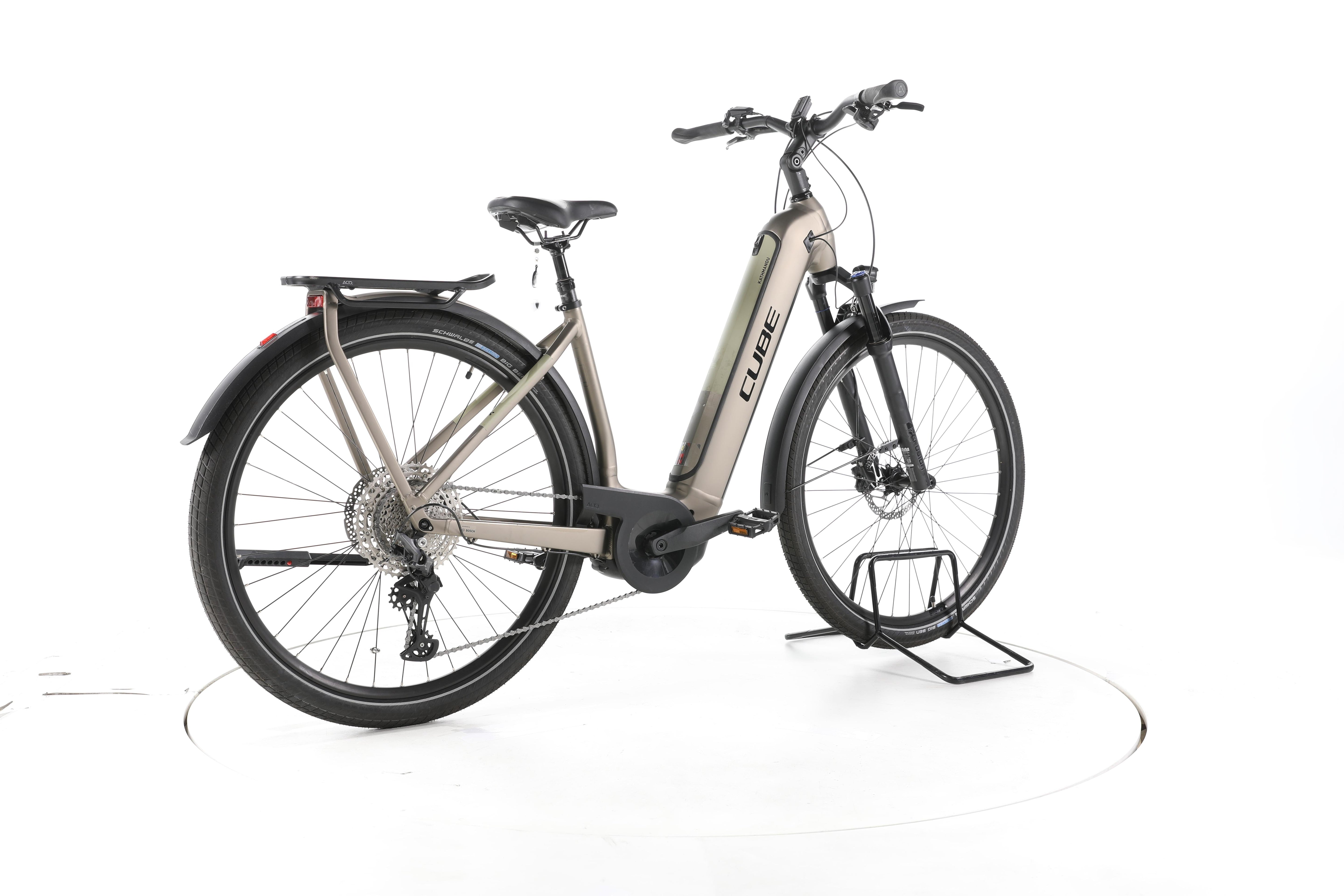 Cube Kathmandu Hybrid Pro Trekking E-Bike Tiefeinsteiger - Image 12
