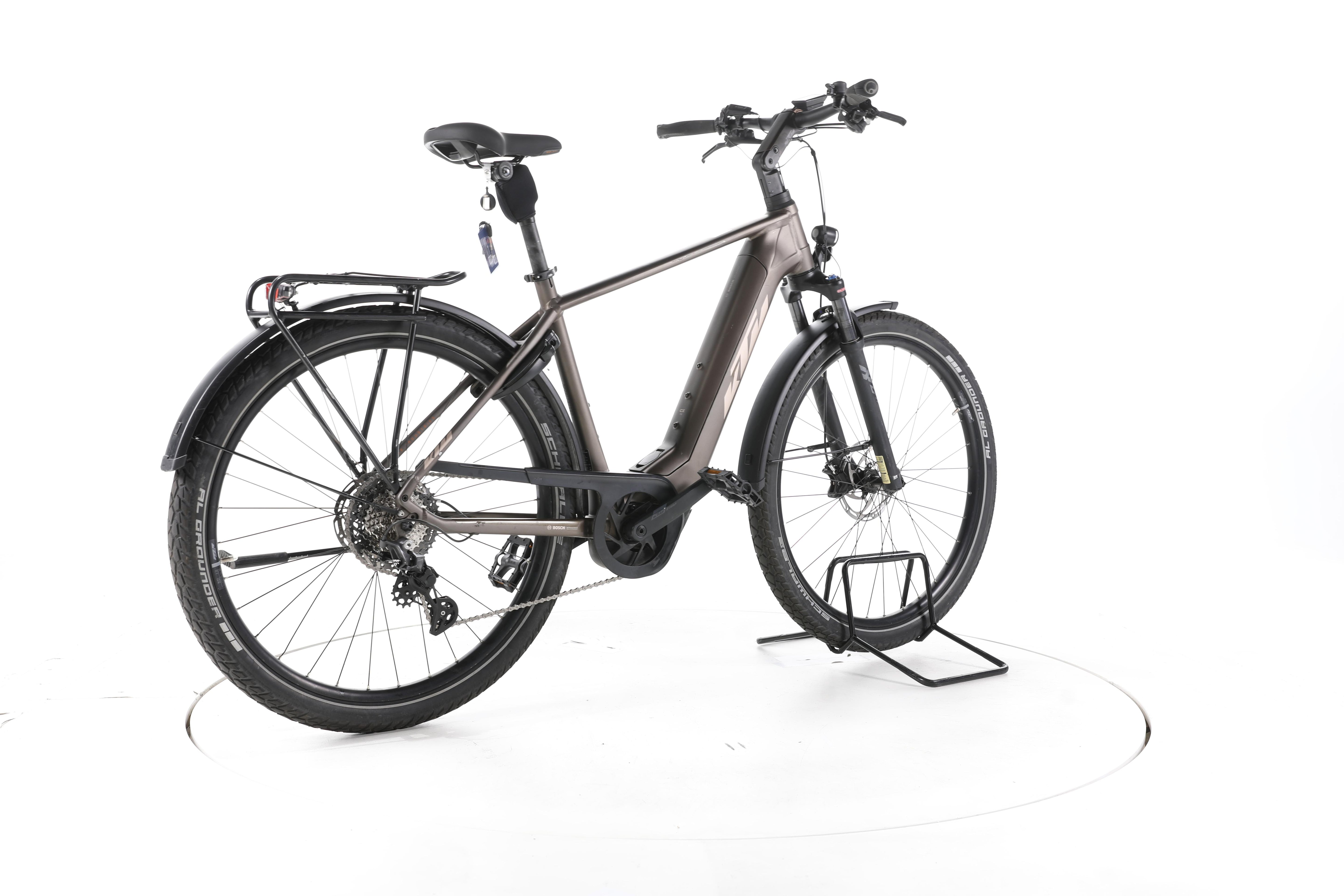 KTM Macina GRAN 710 Trekking E-Bike - Image 12