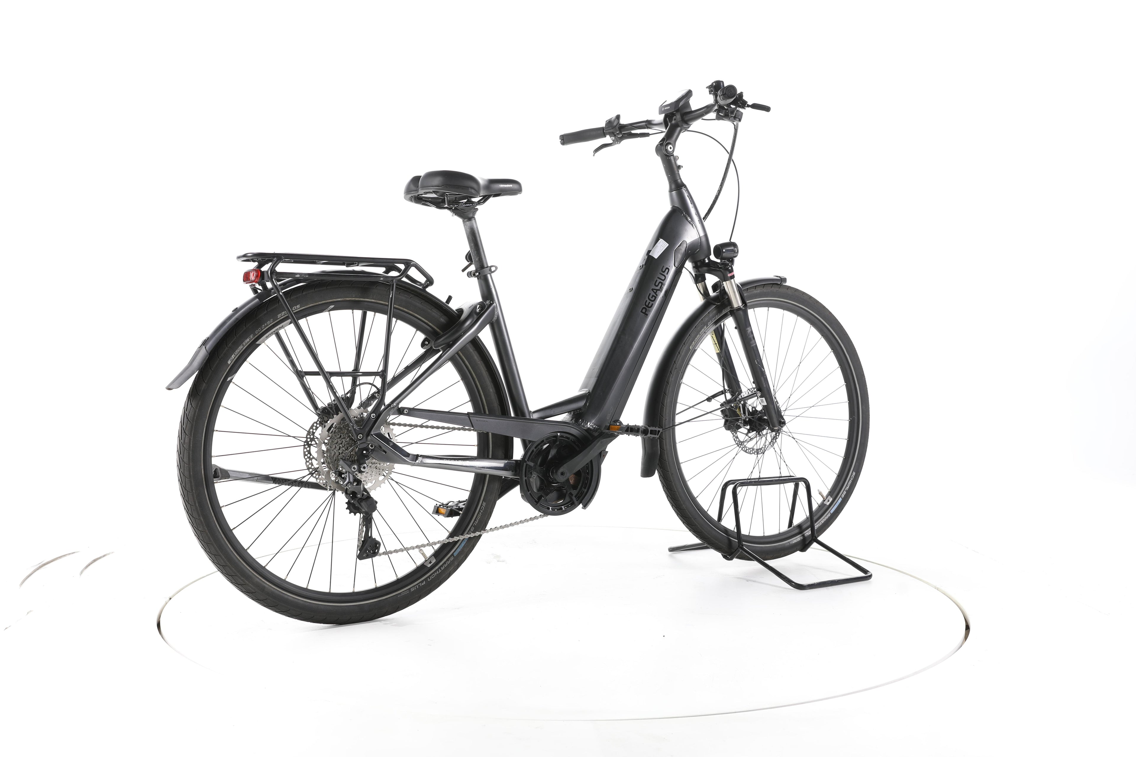 Pegasus Premio EVO 10 Lite Trekking E-Bike Tiefeinsteiger - Image 12