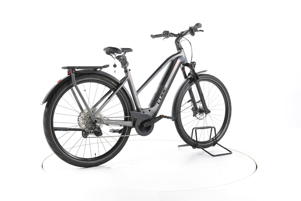 Cube Kathmandu Hybrid SLT Trekking E-Bike 2023 - Image 12