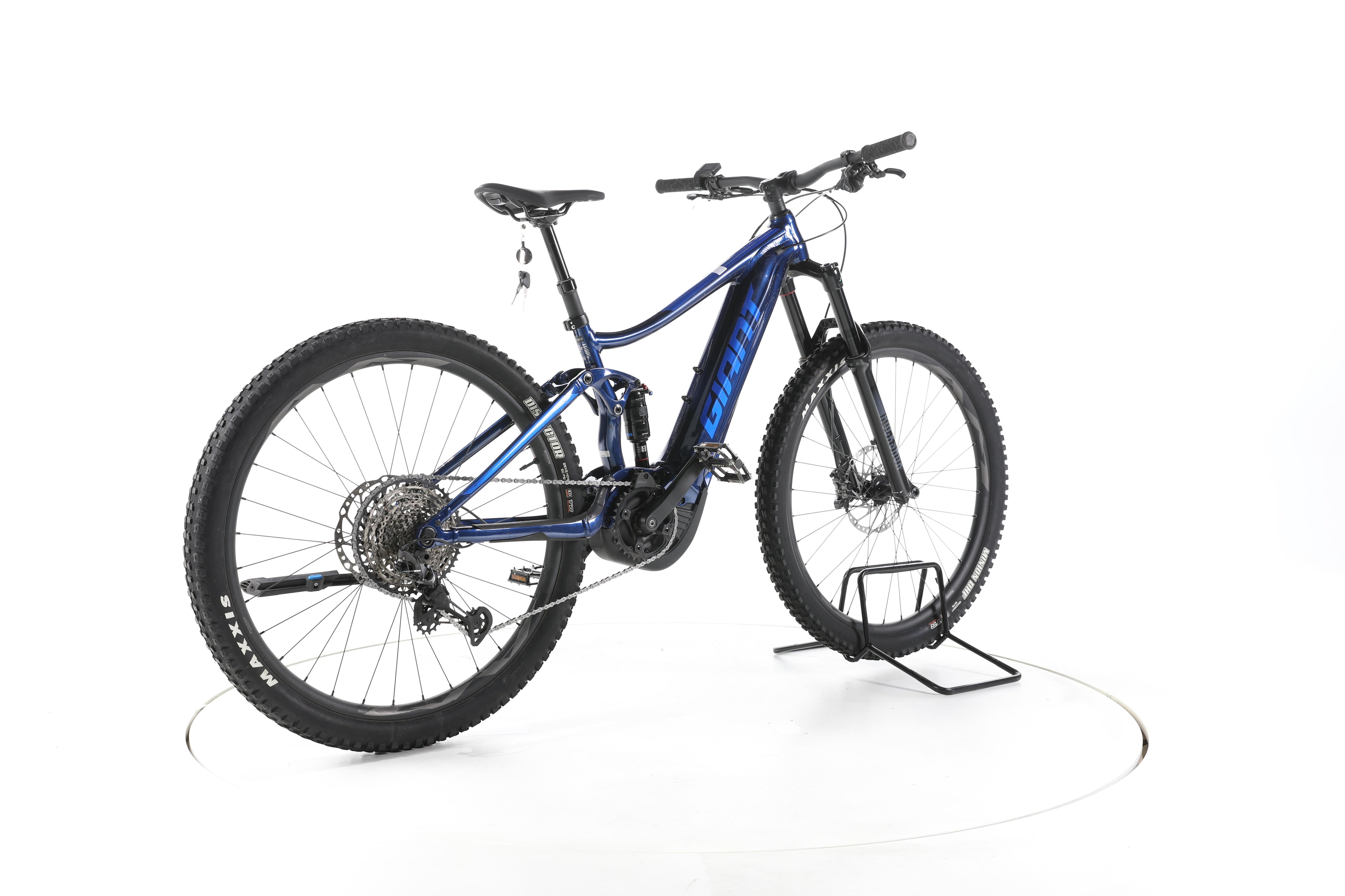 Giant Stance E+ Pro 0 Fully E-Bike - Image 12