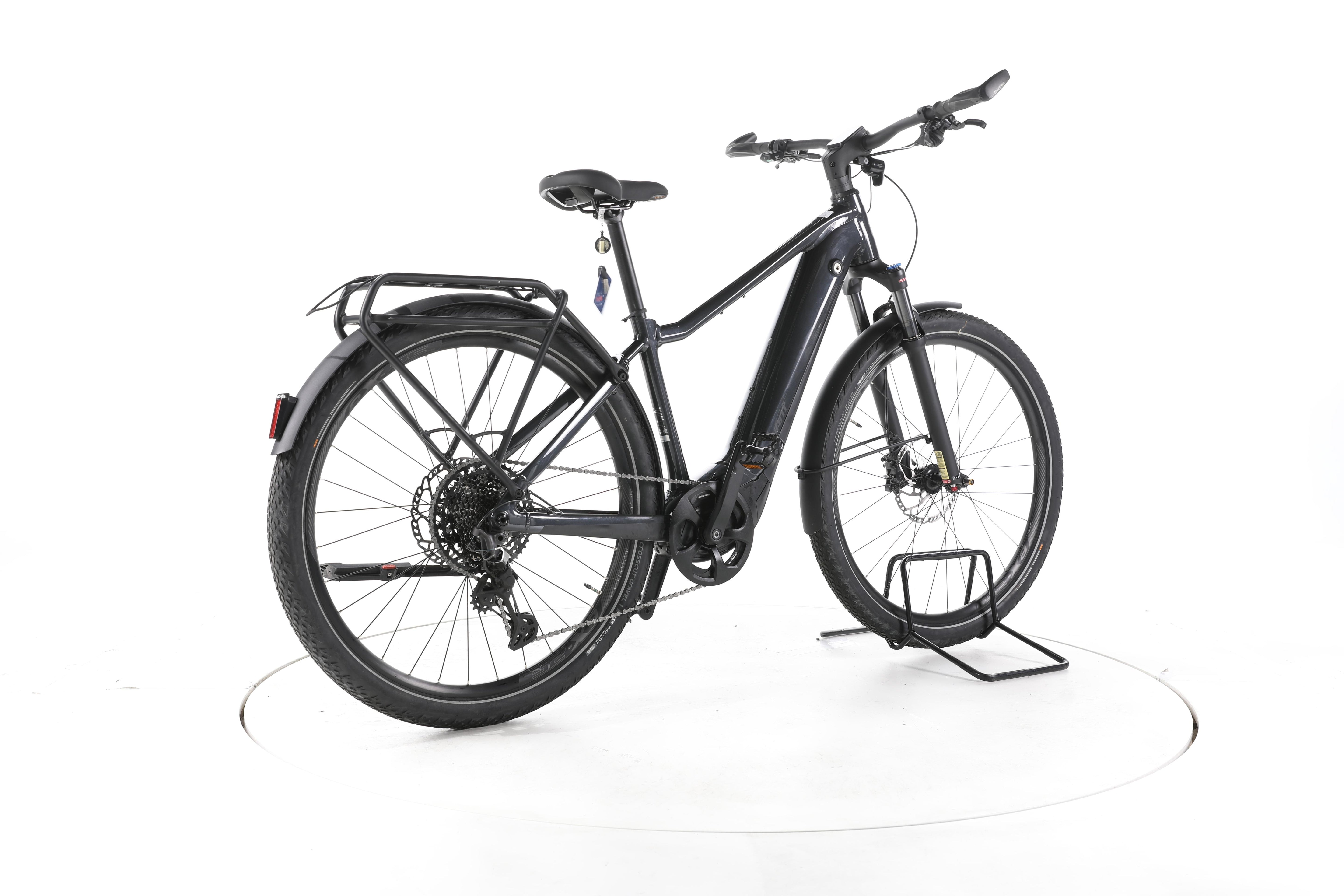 Giant Explore E+0 Pro GTS Trekking E-Bike - Image 12