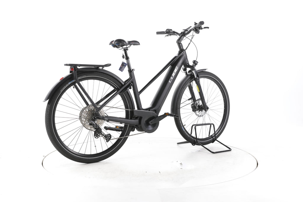 Cube Touring Hybrid Pro Trekking E-Bike - Image 12