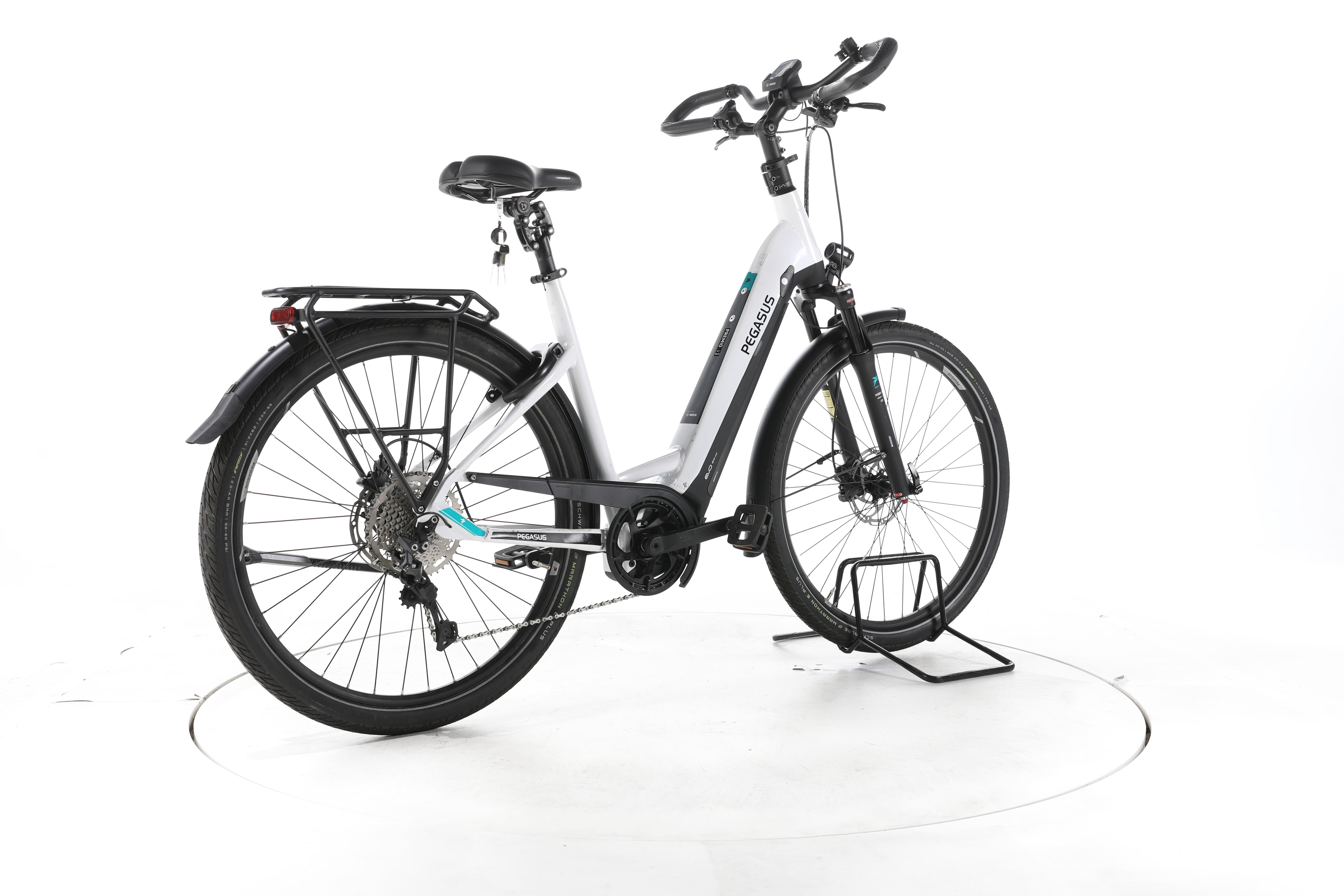 Pegasus Premio Evo Comfort Trekking E-Bike Tiefeinsteiger - Image 12