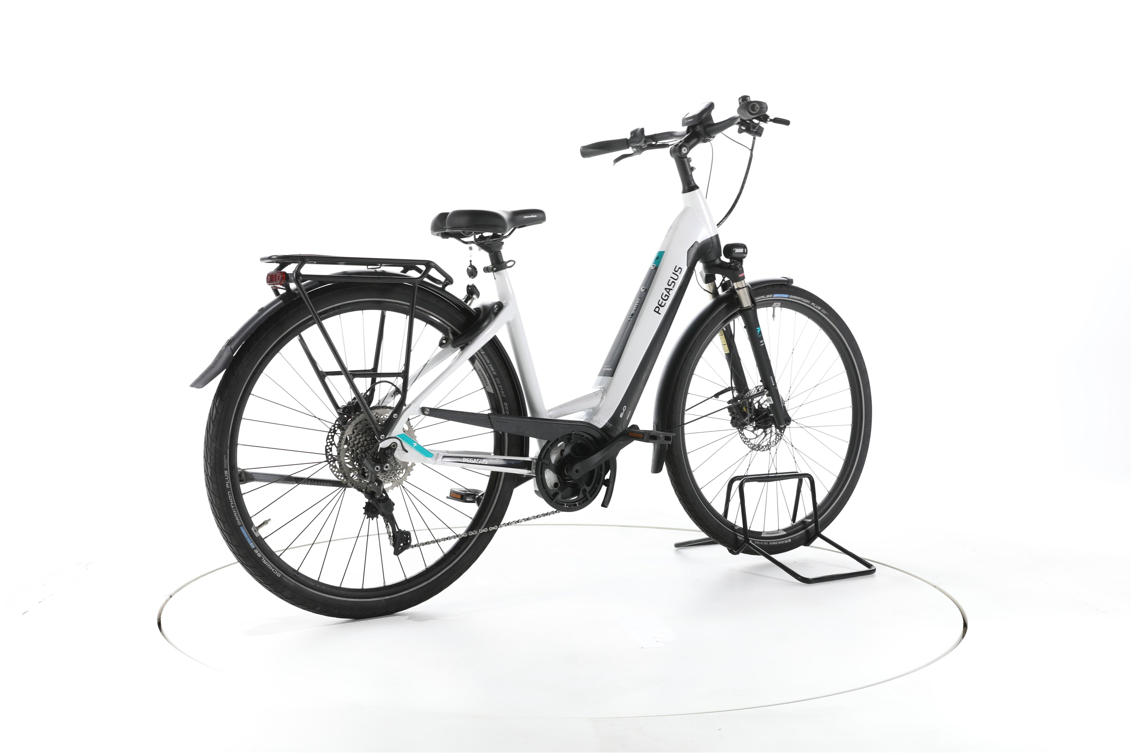 Pegasus Premio EVO 10 Lite Trekking E-Bike Tiefeinsteiger - Image 12