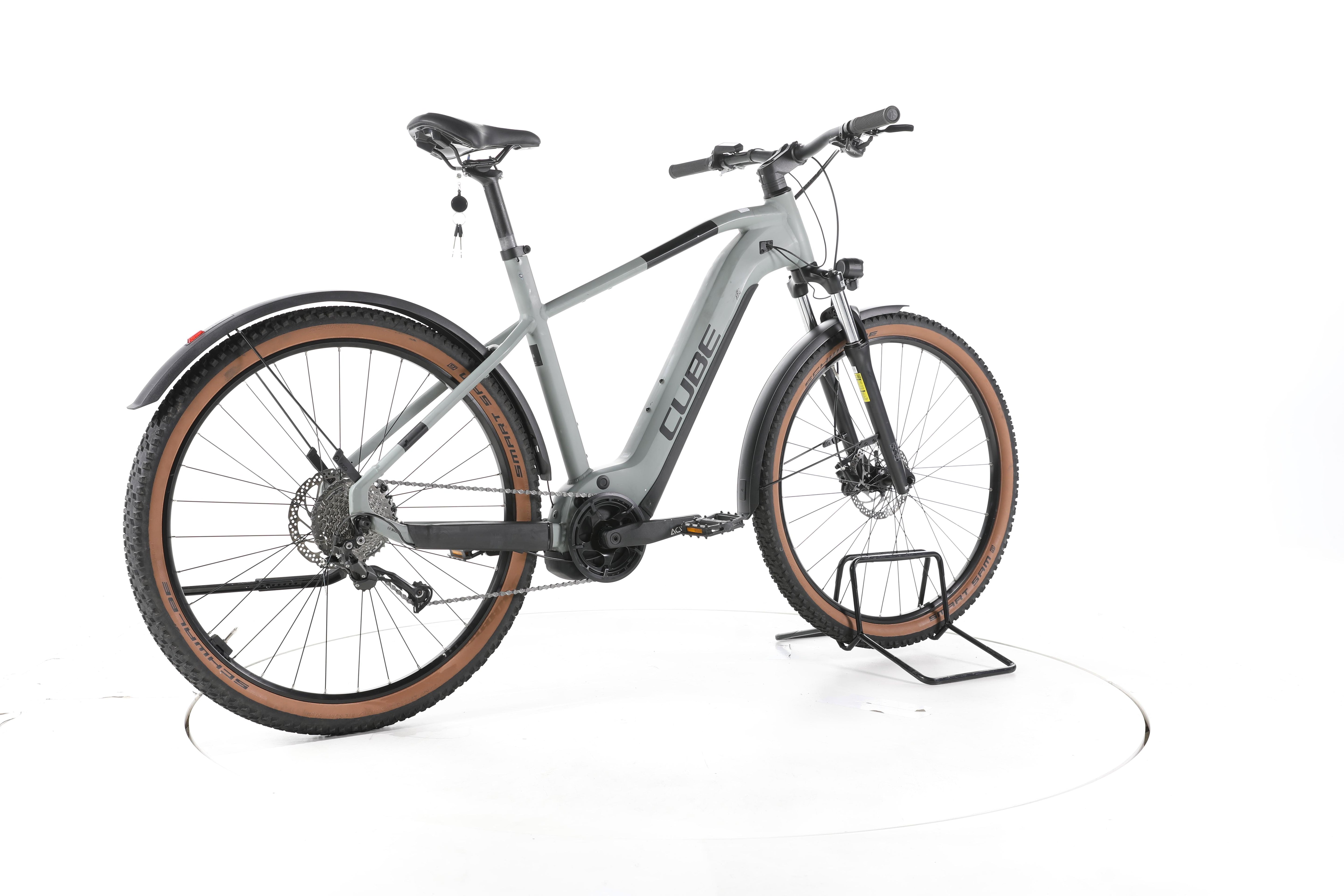 Cube Reaction Hybrid Performance Trekking E-Bike - Image 12