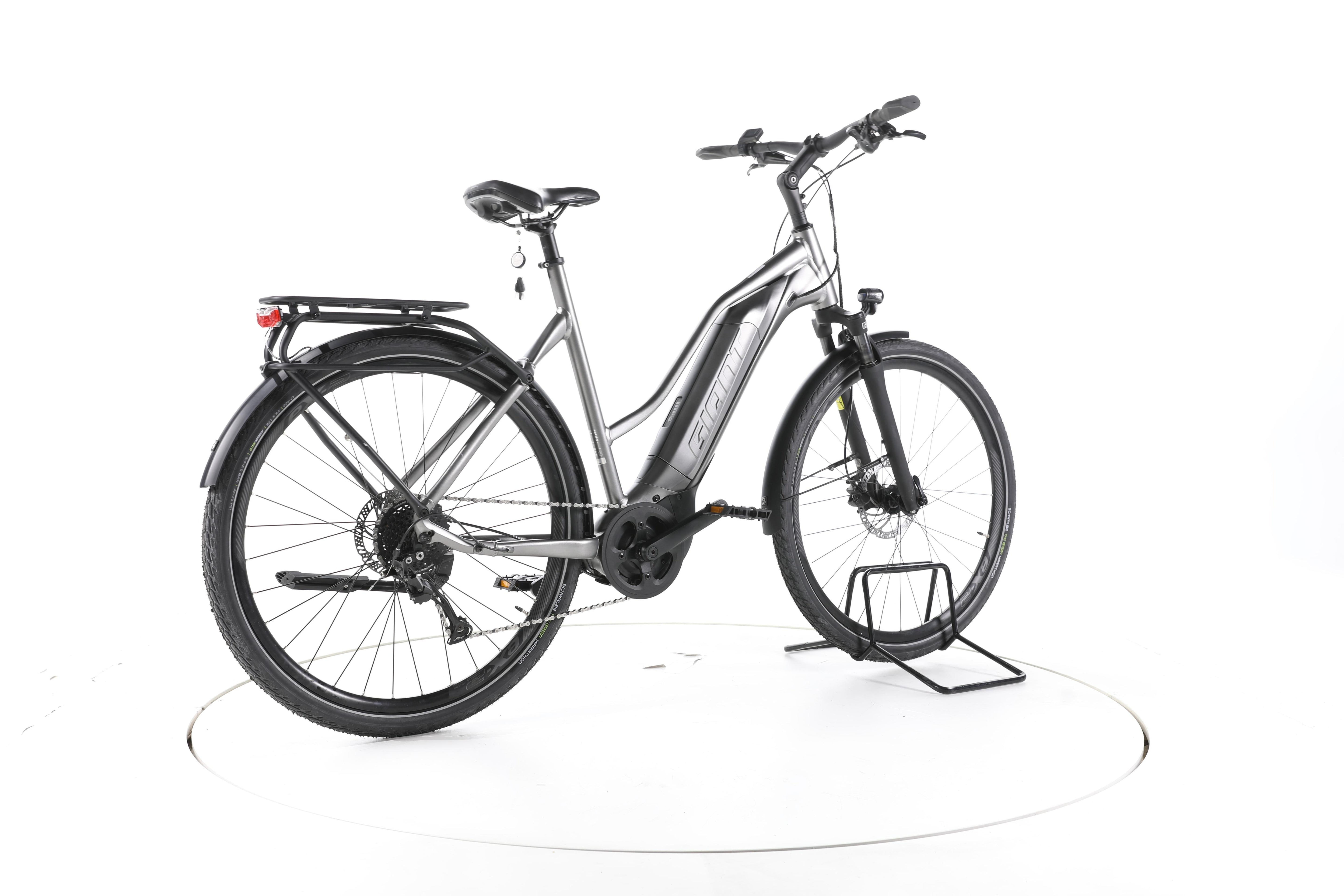 Giant Explore E+ 3 STA Trekking E-Bike - Image 12