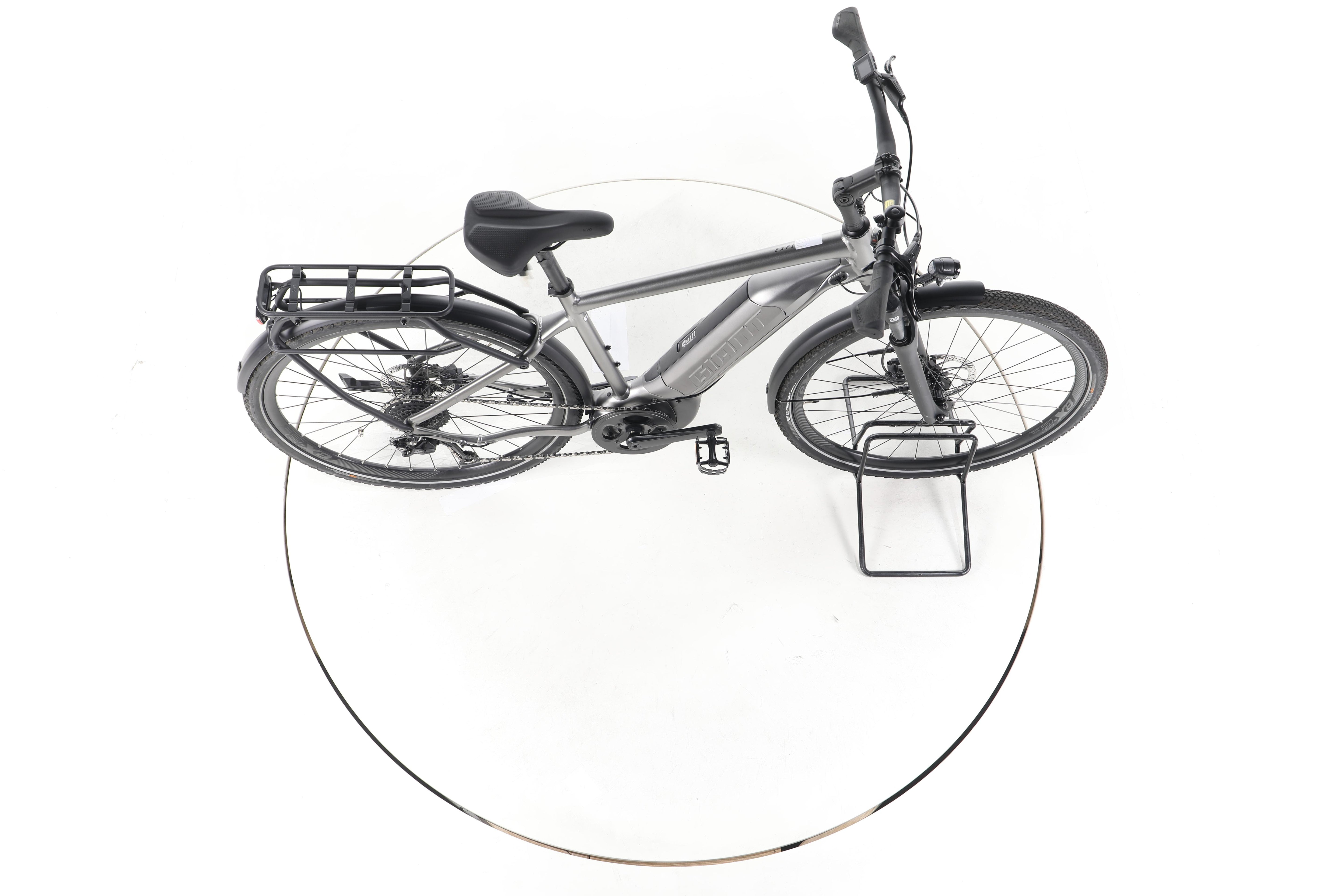 Giant Explore E+ 3 Trekking E-Bike - Image 13