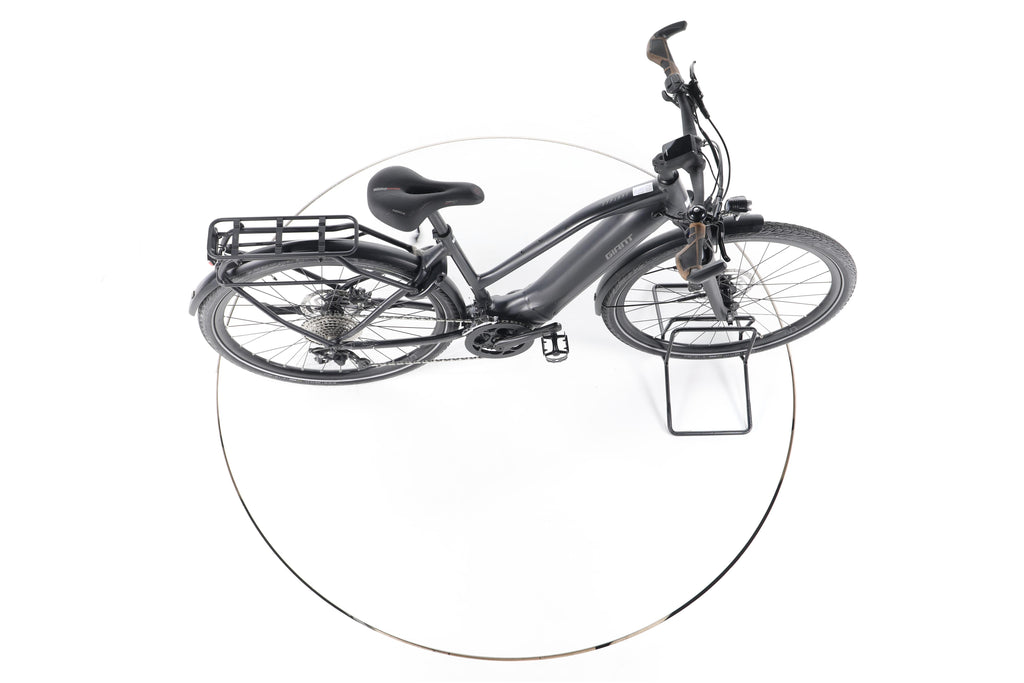 Giant Explore E+ 1 Trekking E-Bike - Image 13