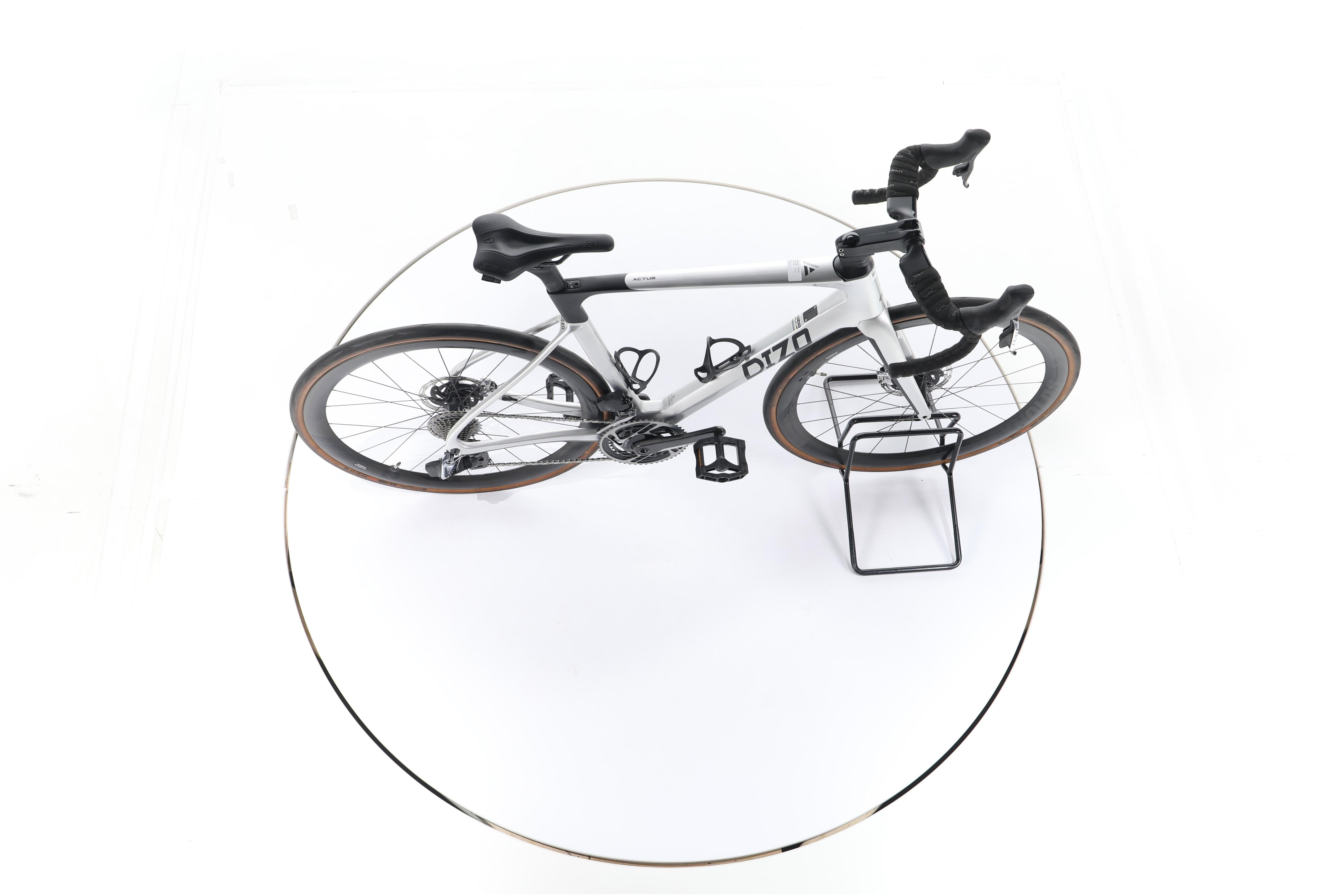 DIZO Actus Rennrad Carbon 2024 - Image 13