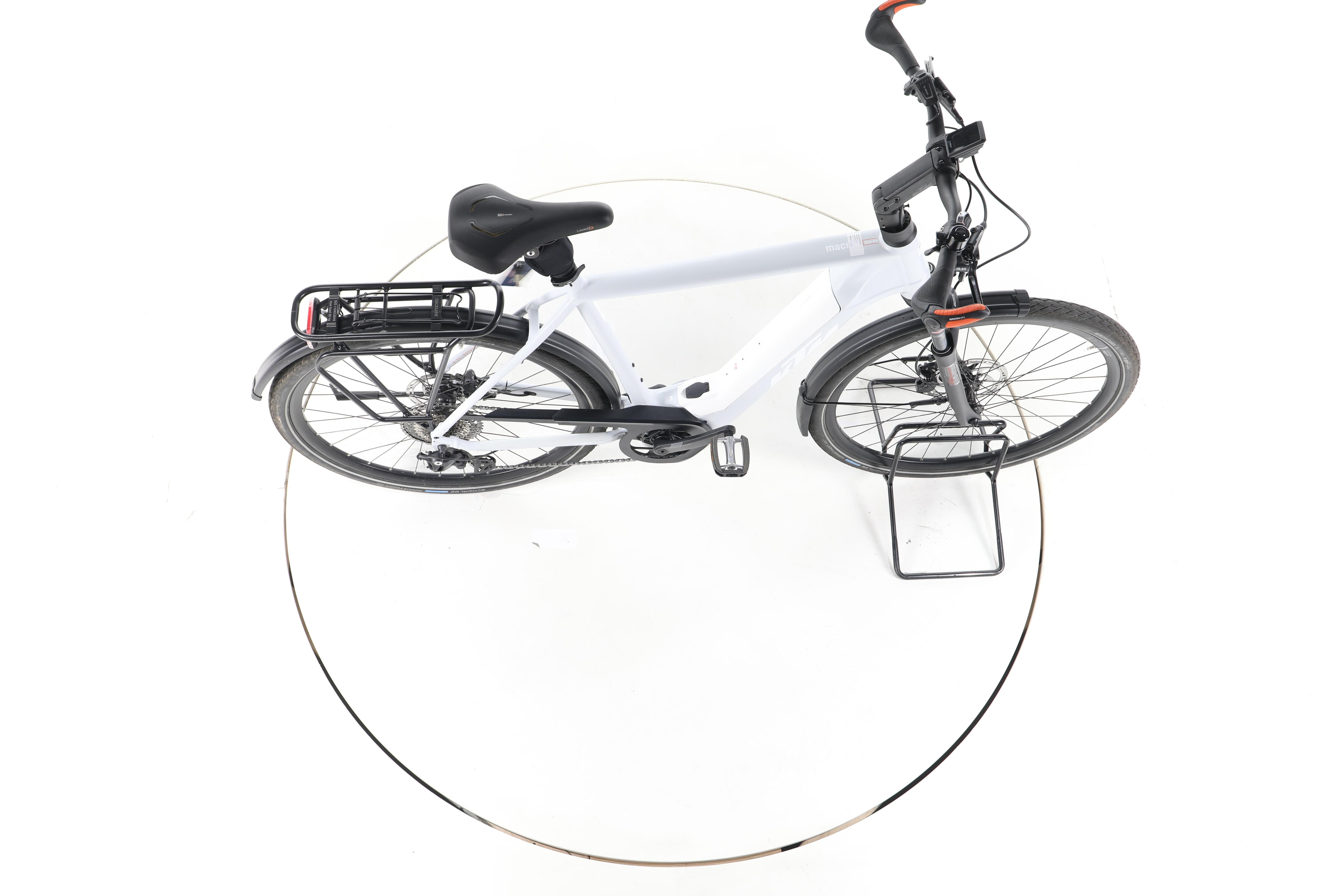 KTM Macina Style Pro Trekking E-Bike - Image 13