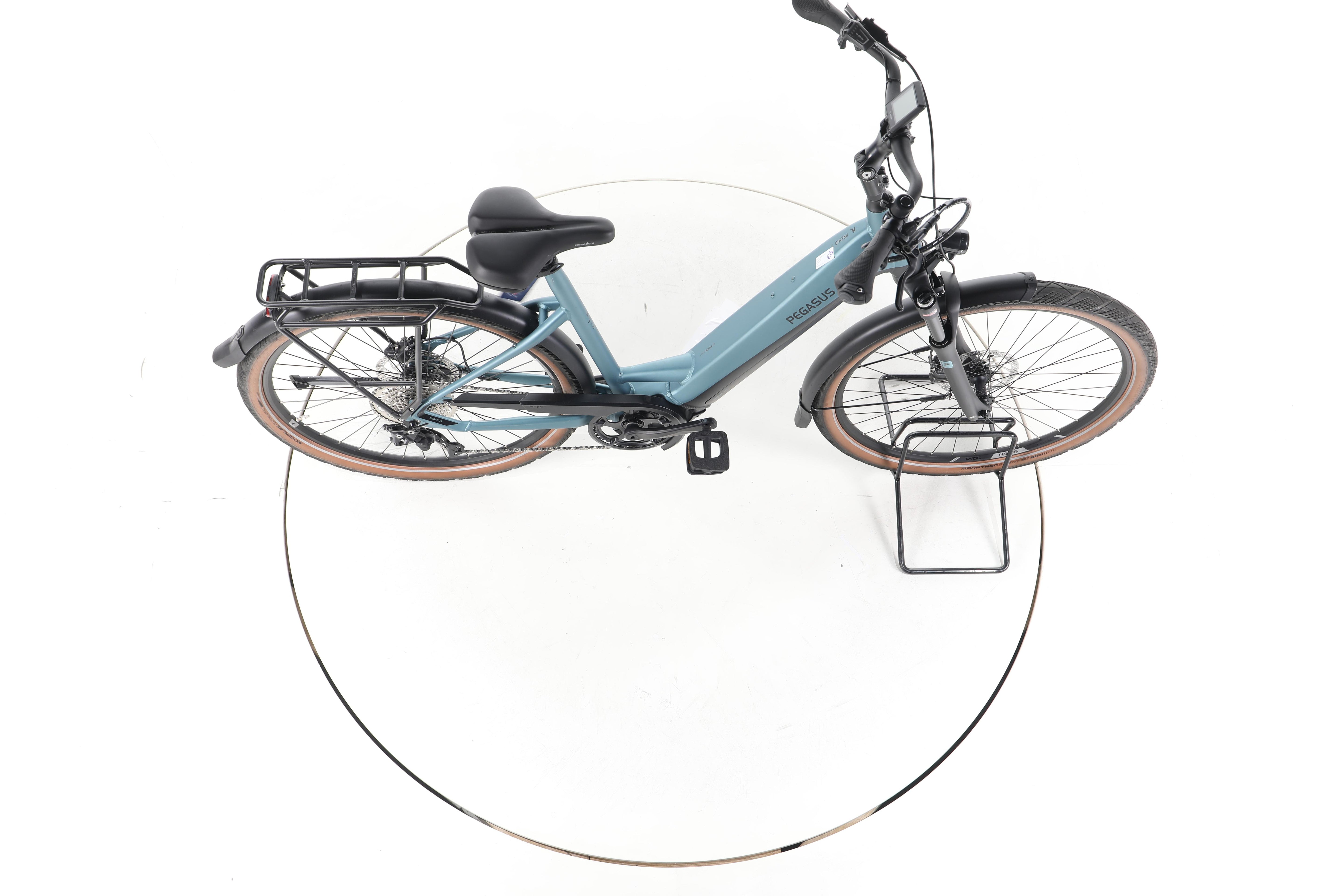 Pegasus Premio EVO Lite Trekking E-Bike Tiefeinsteiger - Image 13