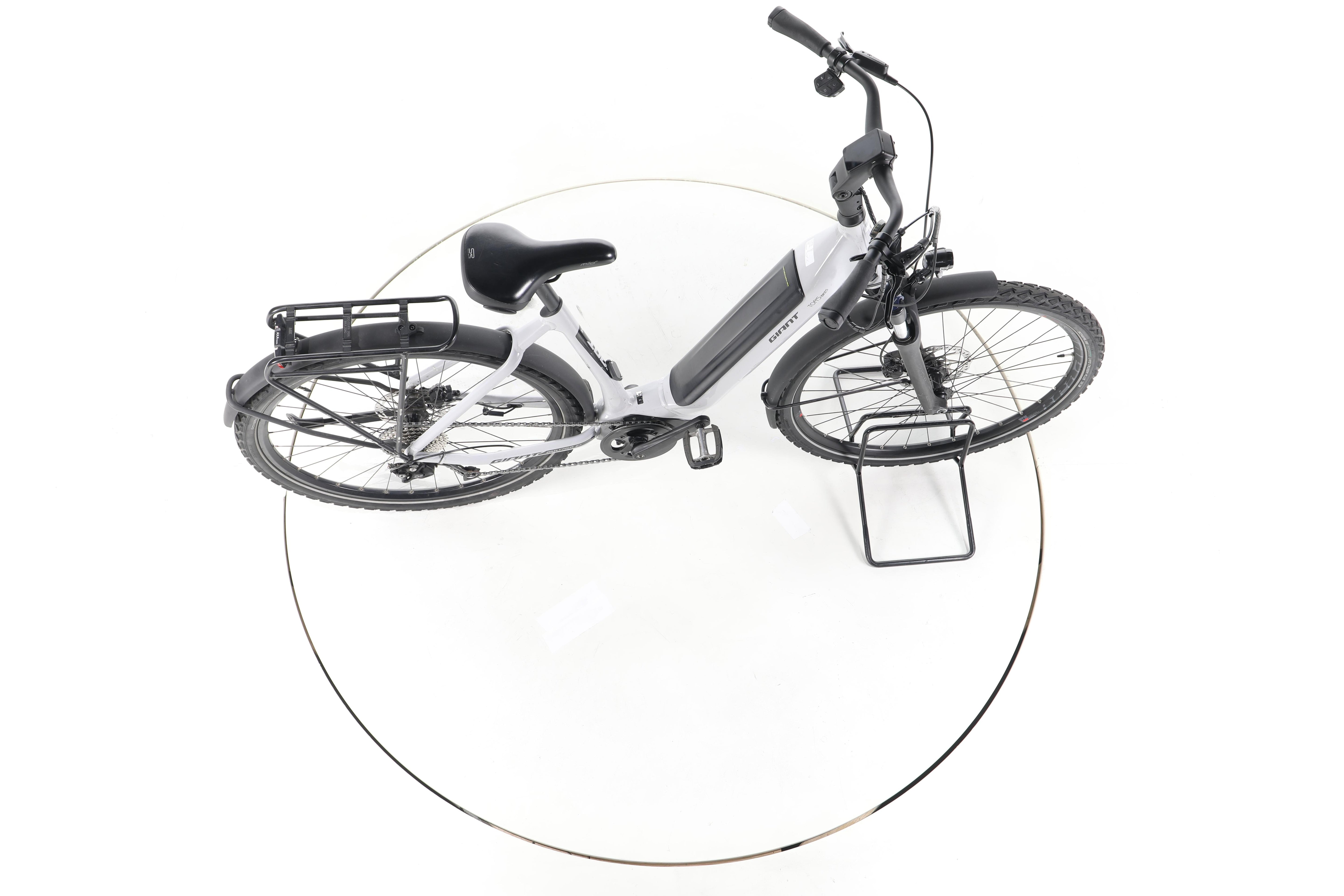 Giant DailyTour E+ 3 Trekking E-Bike Tiefeinsteiger - Image 13