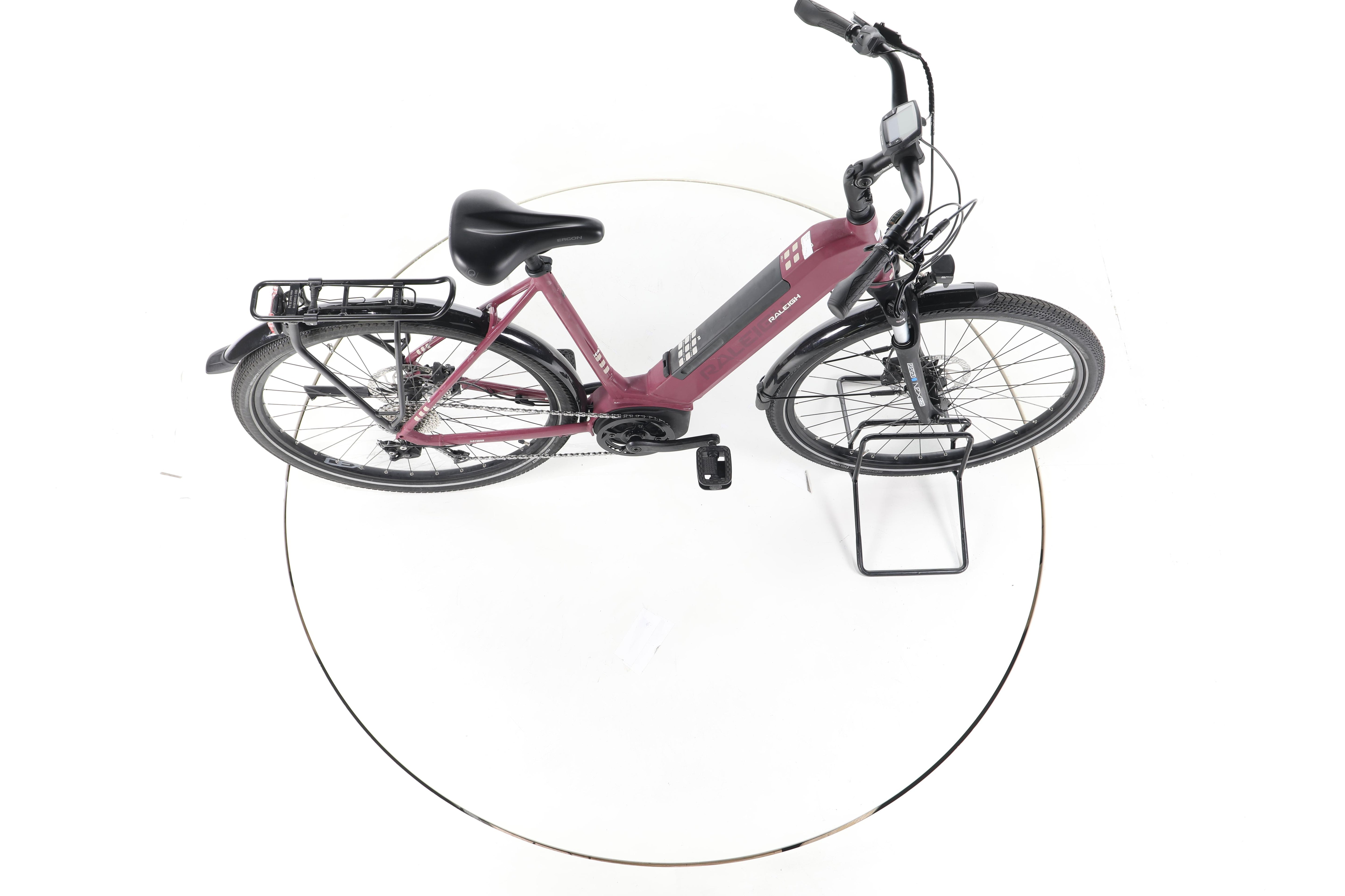 Raleigh Kent 9 Trekking E-Bike Tiefeinsteiger - Image 13