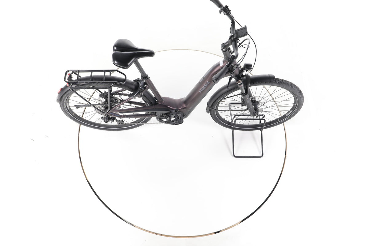 Pegasus Premio EVO Lite Trekking E-Bike Tiefeinsteiger - Image 13