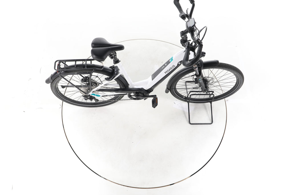 Pegasus Premio Evo Comfort Trekking E-Bike Tiefeinsteiger - Image 13