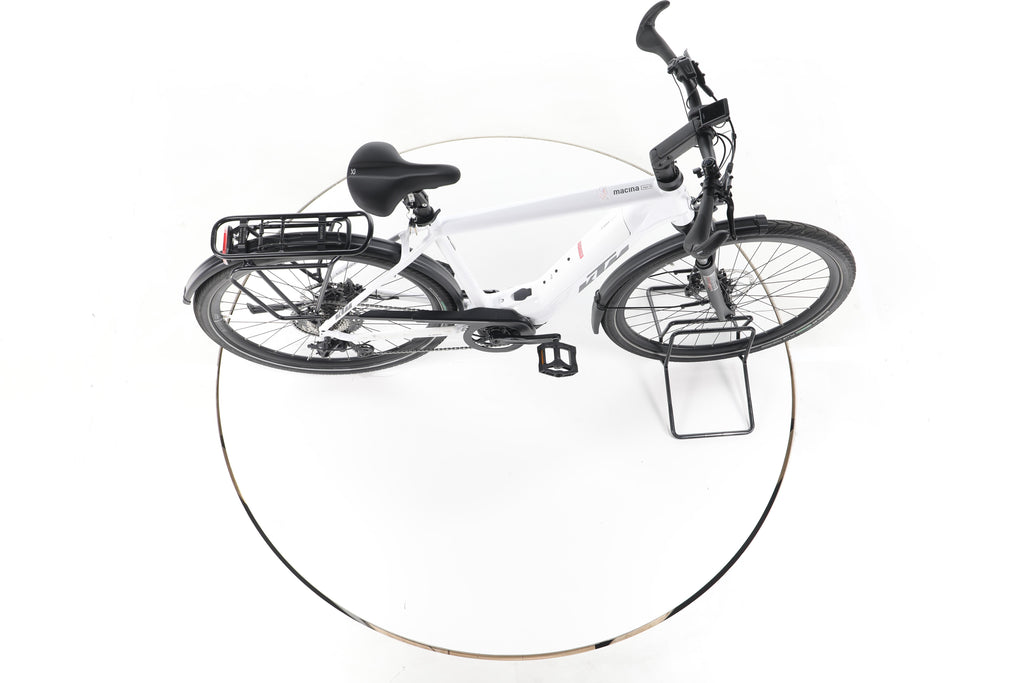 KTM Macina Style 720 Trekking E-Bike - Image 13
