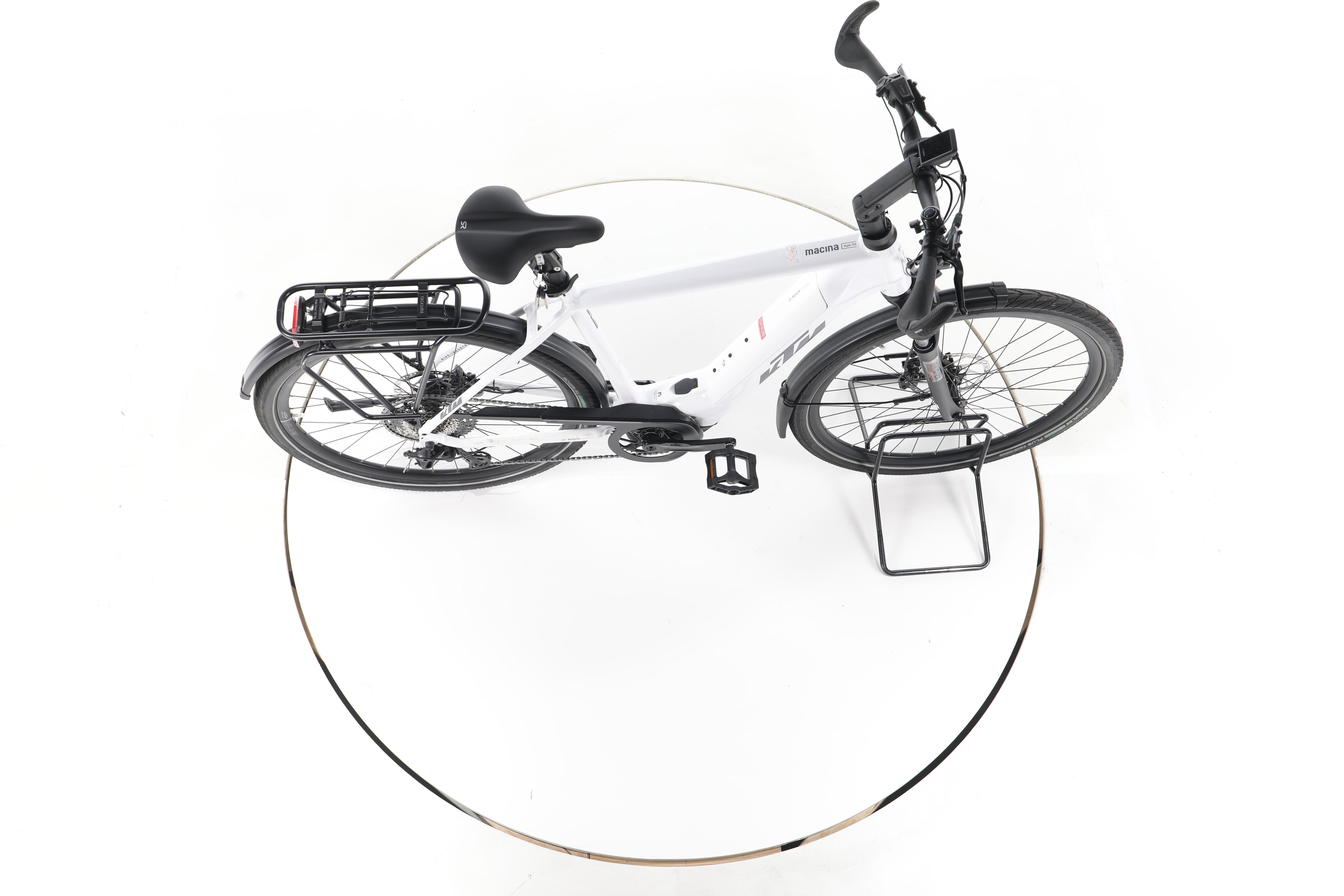 KTM Macina Style 720 Trekking E-Bike - Image 13