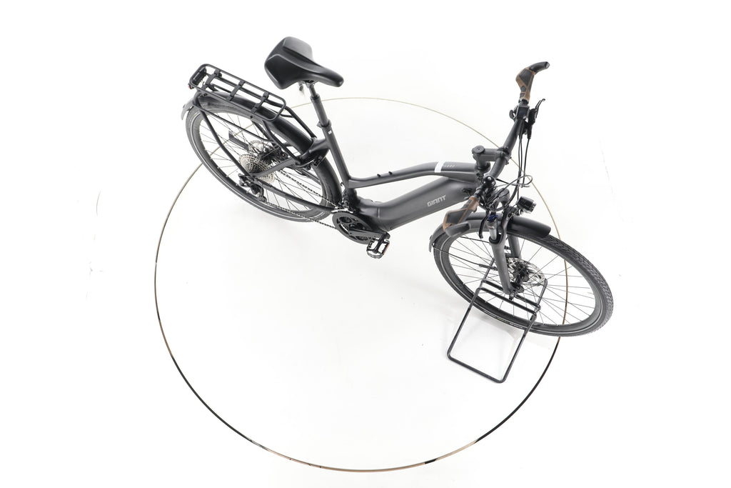 Giant Explore E+ 1 Trekking E-Bike - Image 14