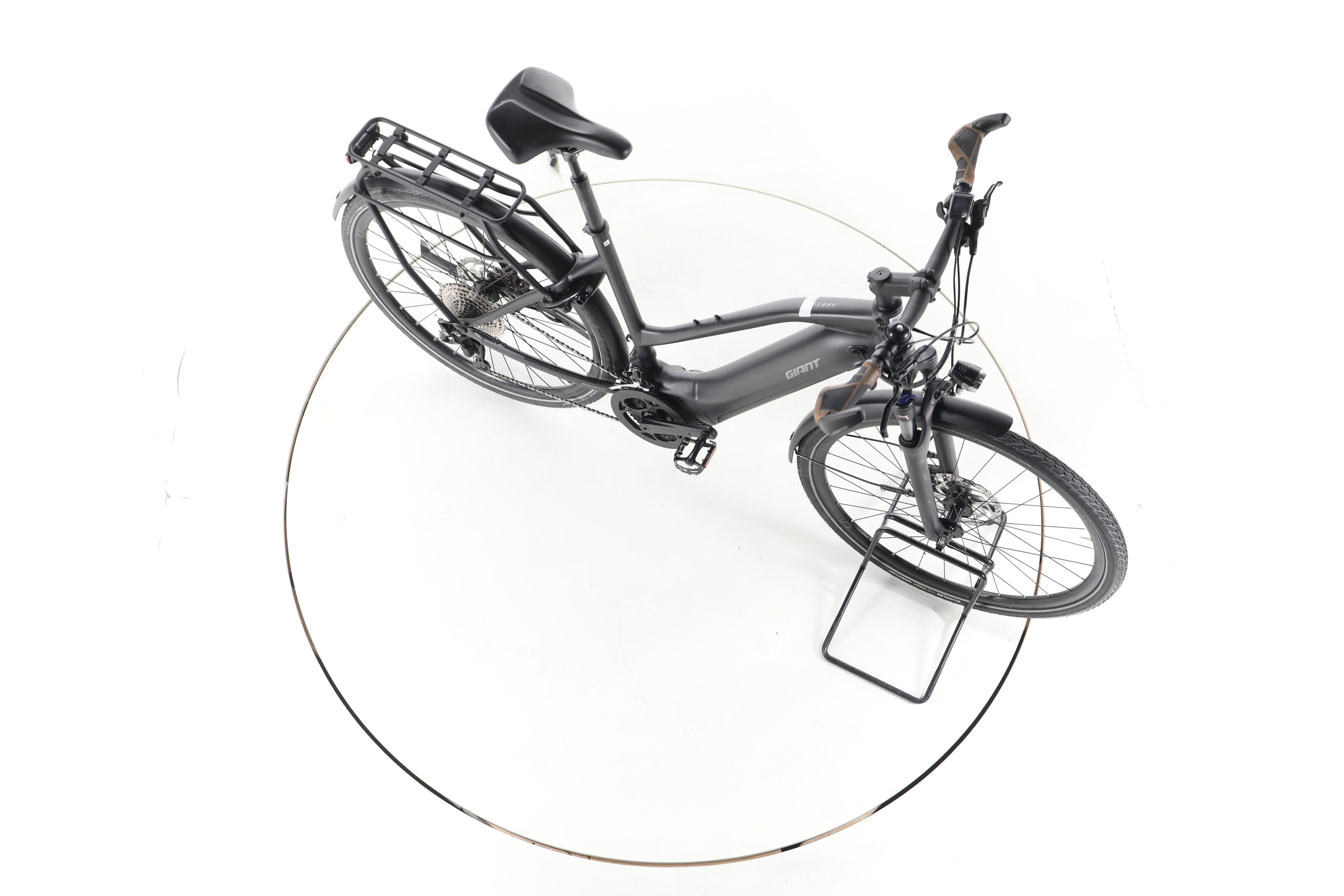 Giant Explore E+ 1 Trekking E-Bike - Image 14