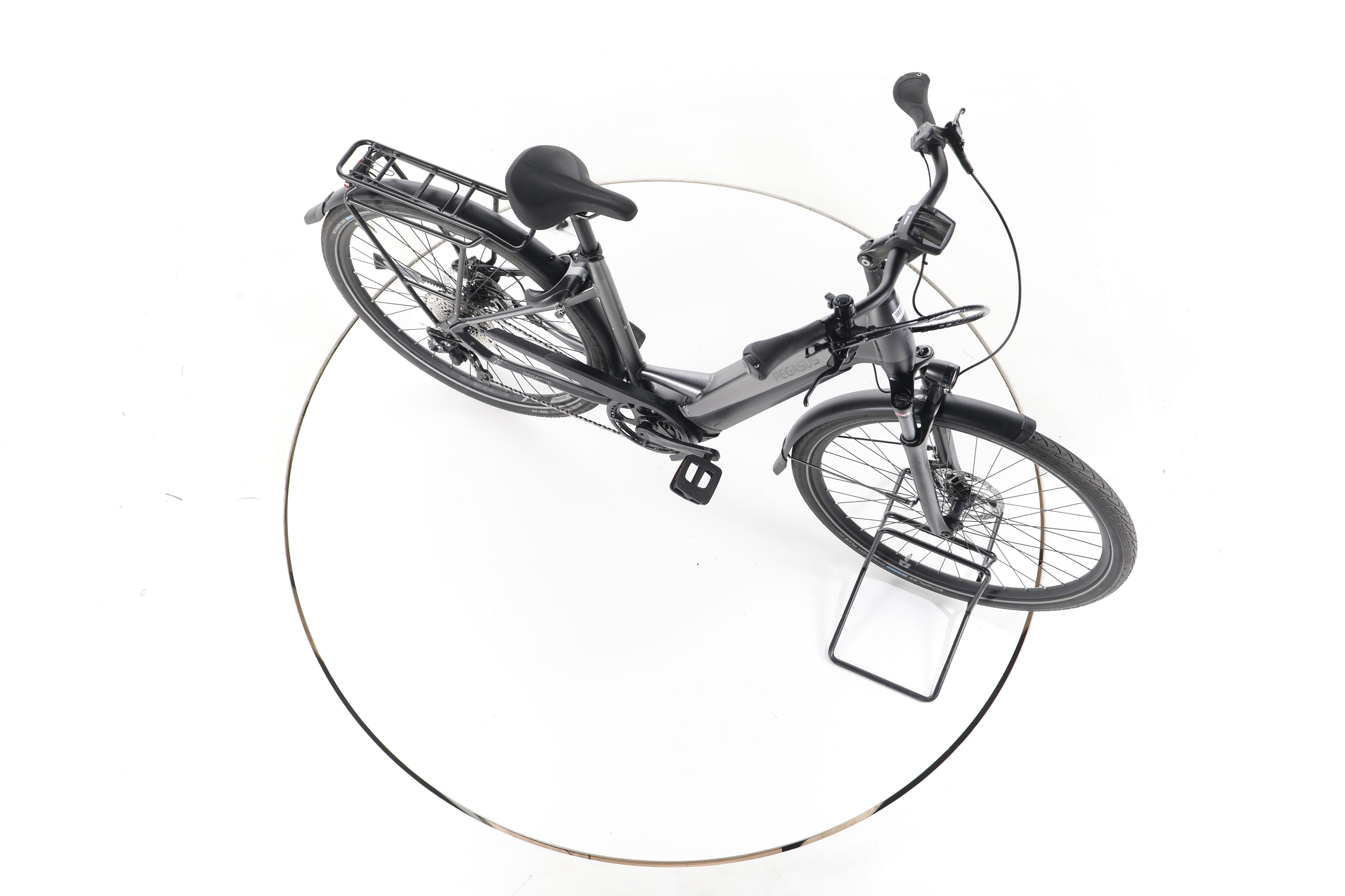 Pegasus Premio EVO 10 Lite Trekking E-Bike Tiefeinsteiger - Image 14