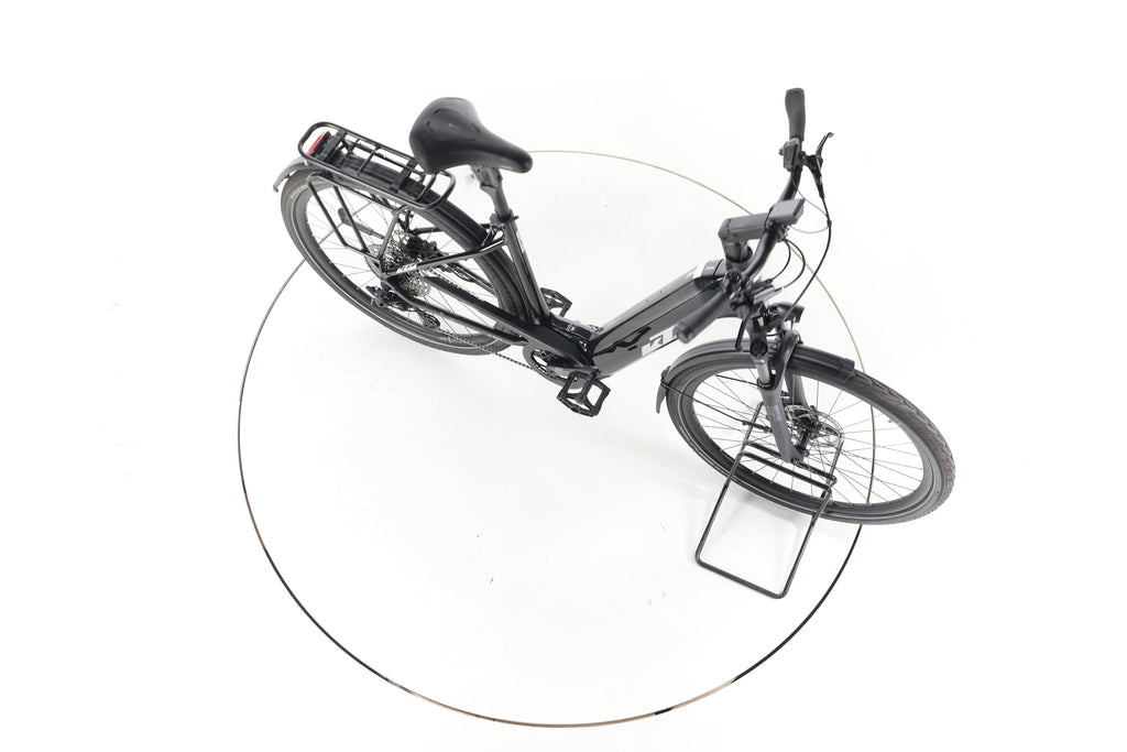 KTM Macina Premium Trekking E-Bike Tiefeinsteiger - Image 14