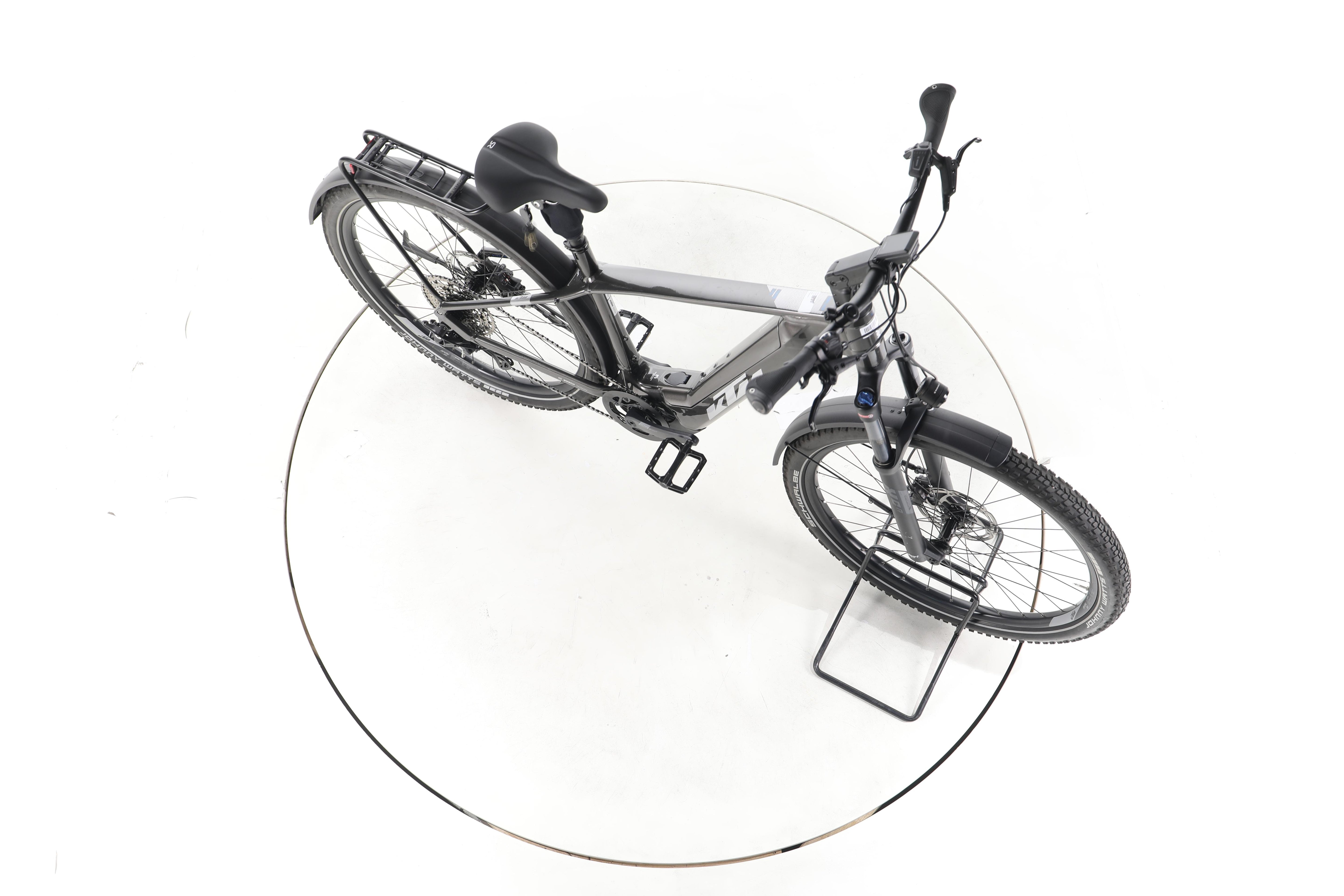 KTM Macina Team LFC Trekking E-Bike - Image 14