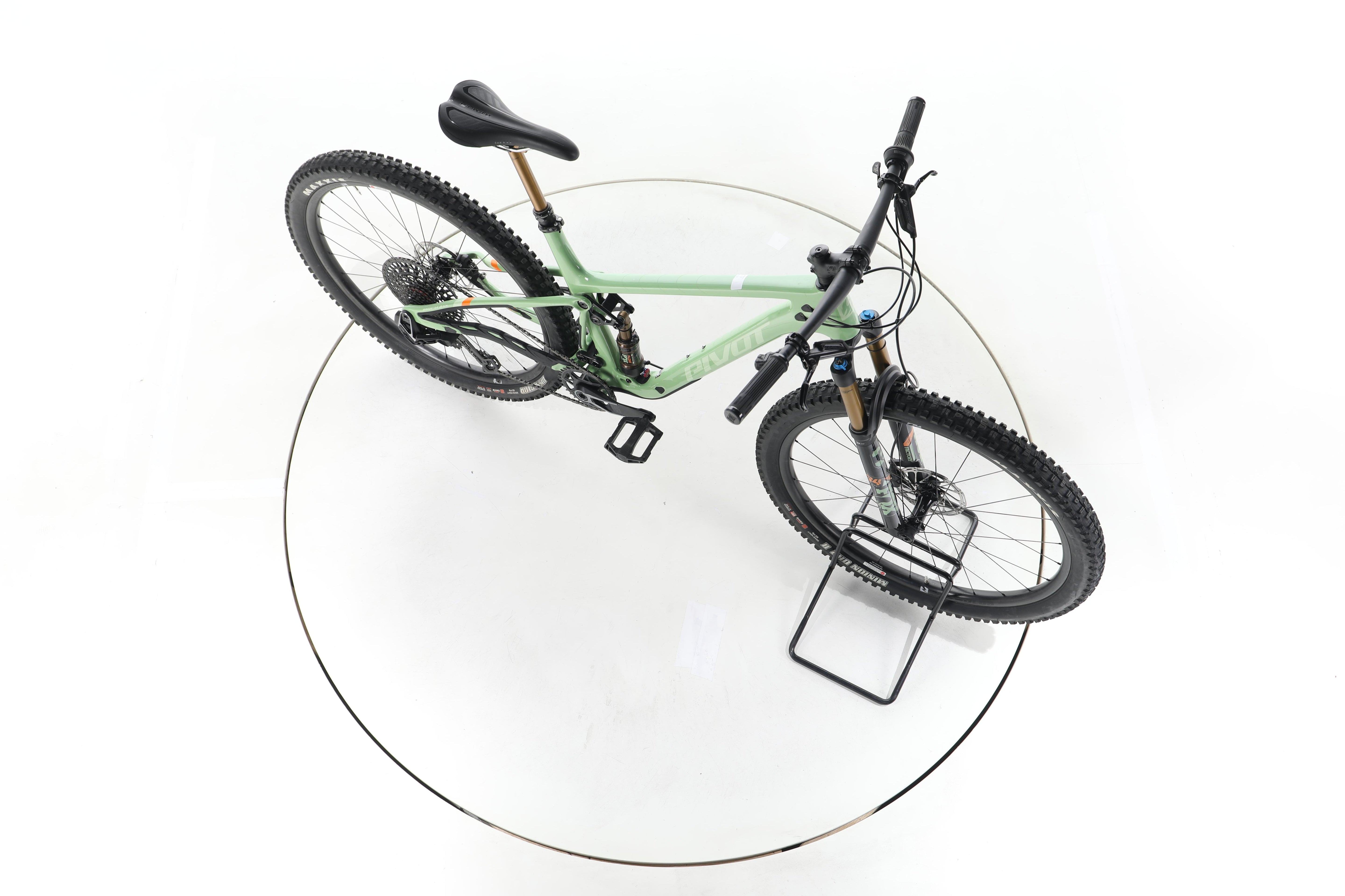 Pivot Cycles Mach 4 SL - Image 14