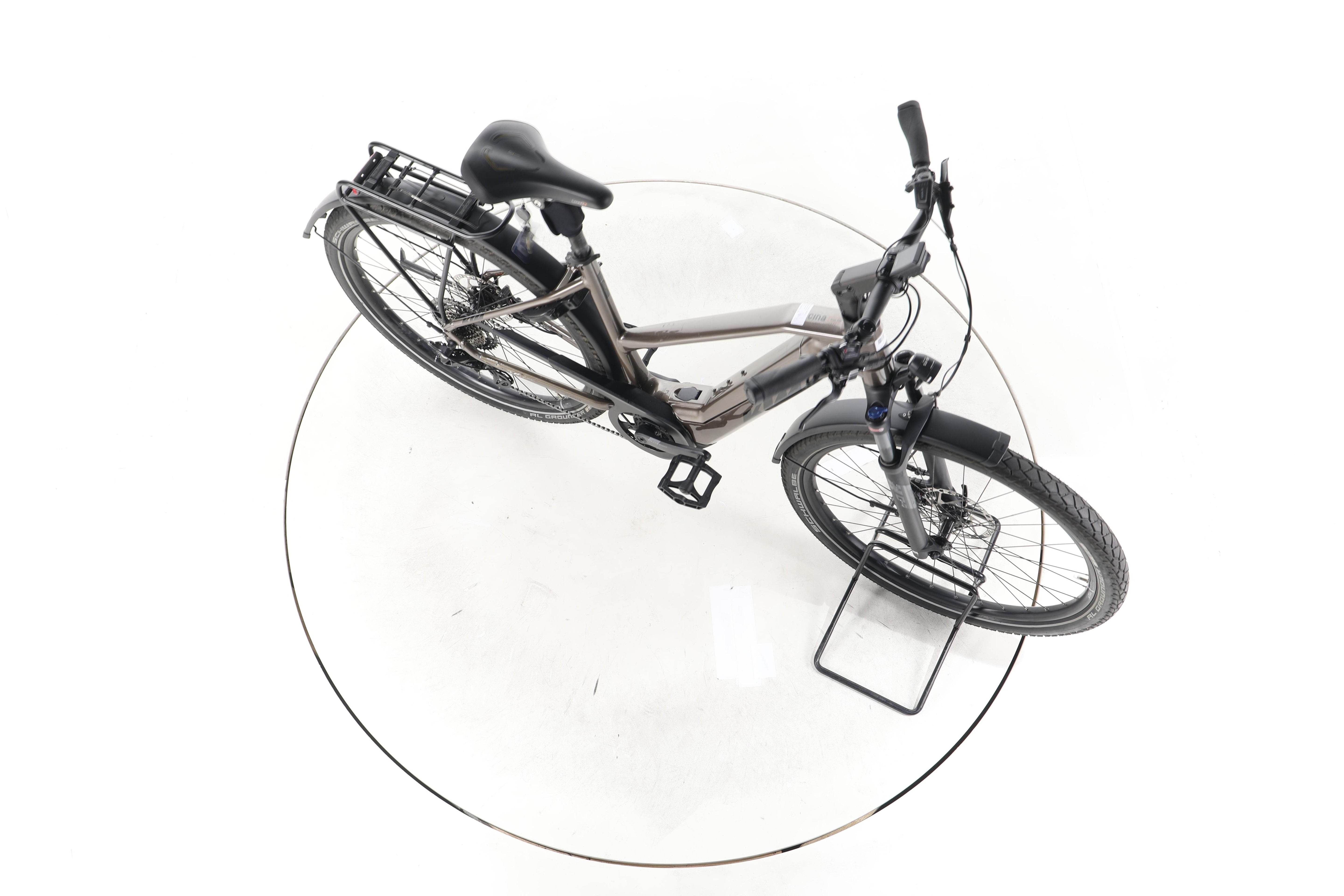 KTM Macina Gran 710 Trekking E-Bike - Image 14