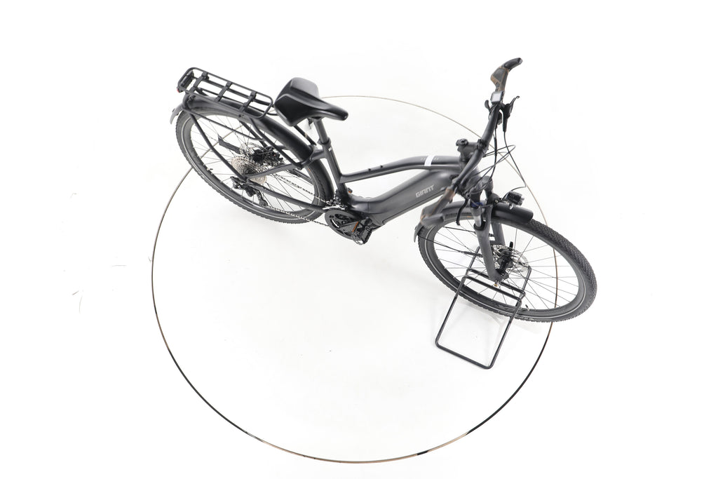 Giant Explore E+ 1 Trekking E-Bike - Image 14