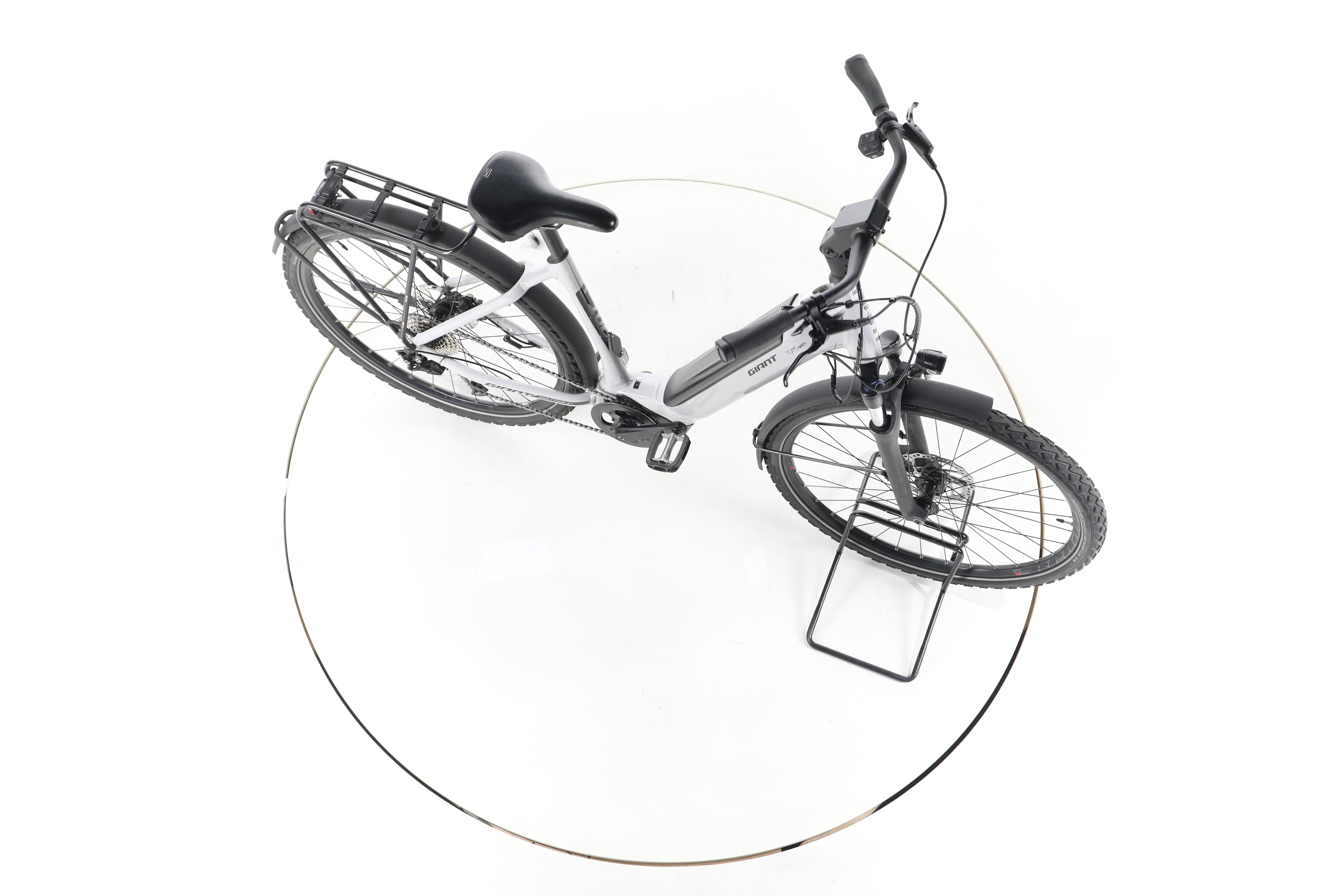 Giant DailyTour E+ 3 Trekking E-Bike Tiefeinsteiger - Image 14