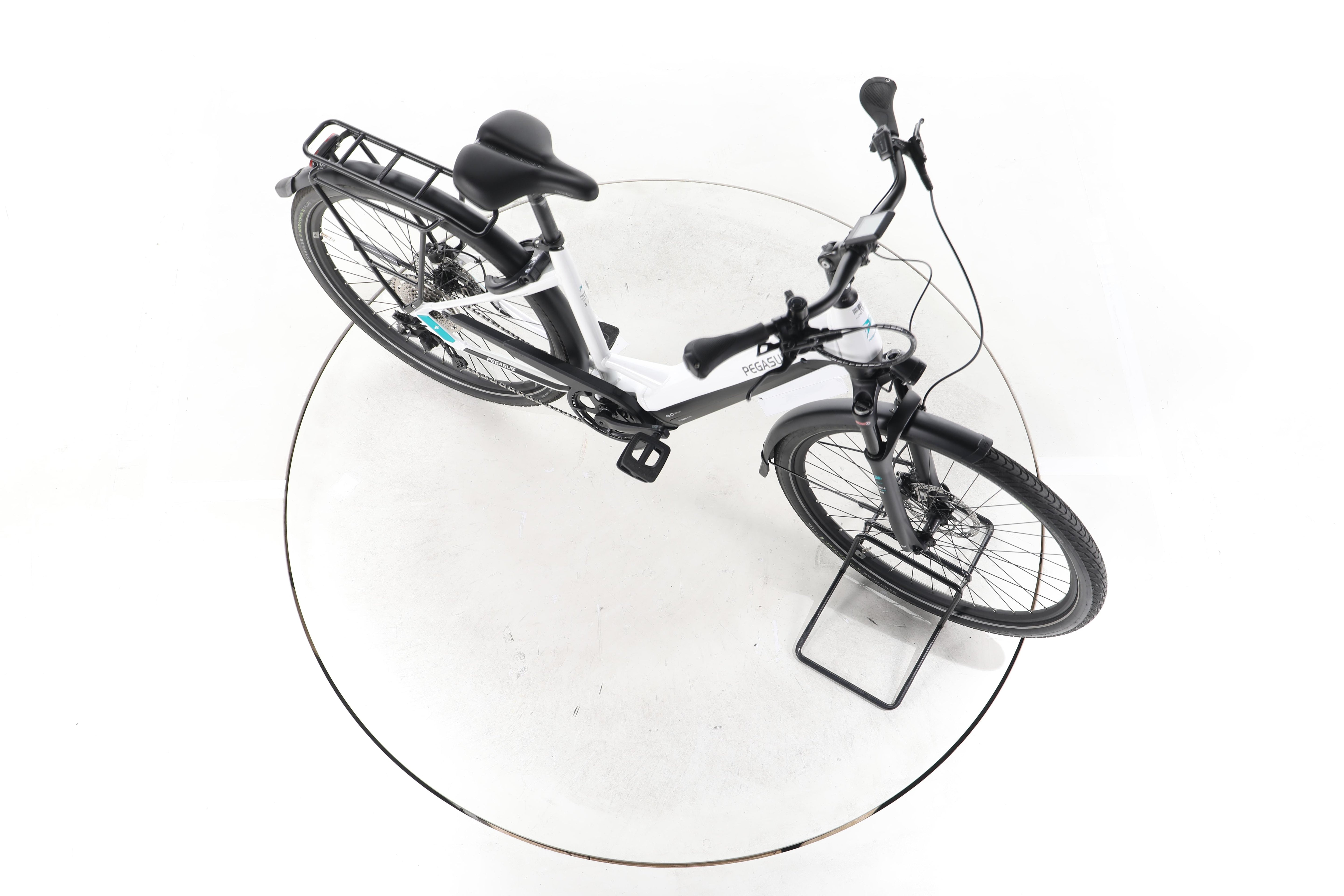 Pegasus Premio EVO Lite Trekking E-Bike Tiefeinsteiger - Image 14