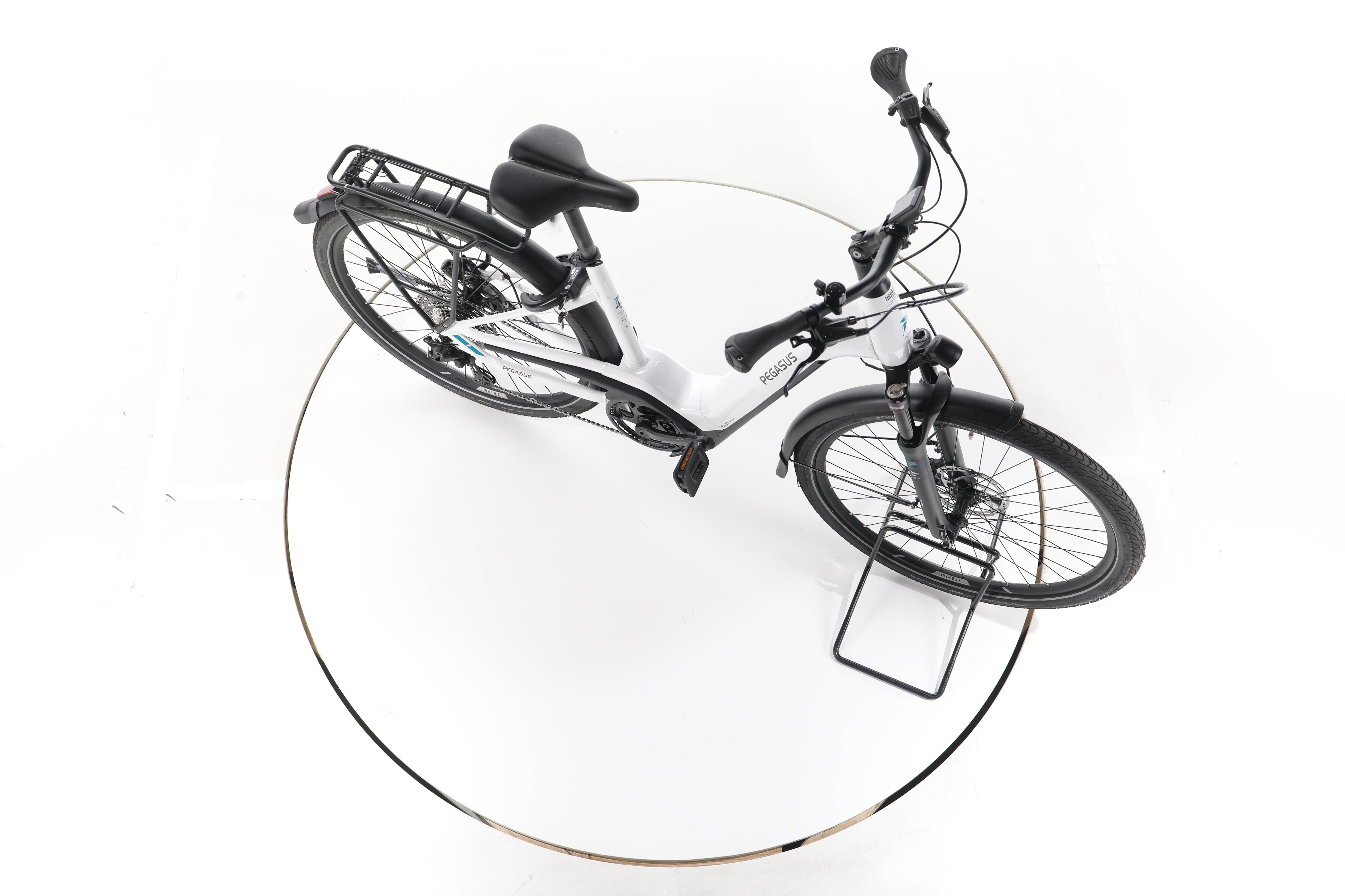 Pegasus Premio Evo 11 "40 years" Trekking E-Bike Tiefeinsteiger - Image 14