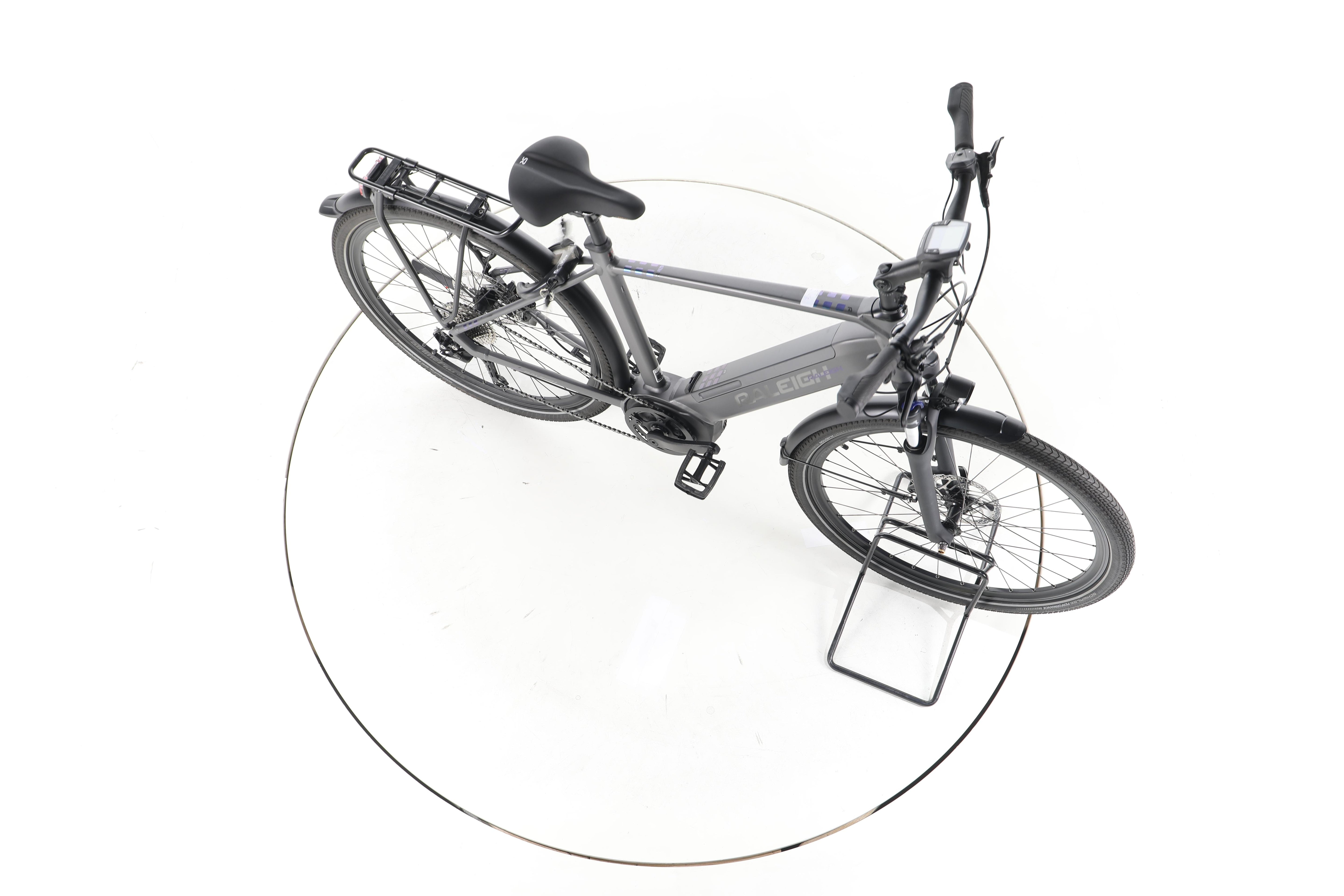 Raleigh Kent 10 Trekking E-Bike - Image 14