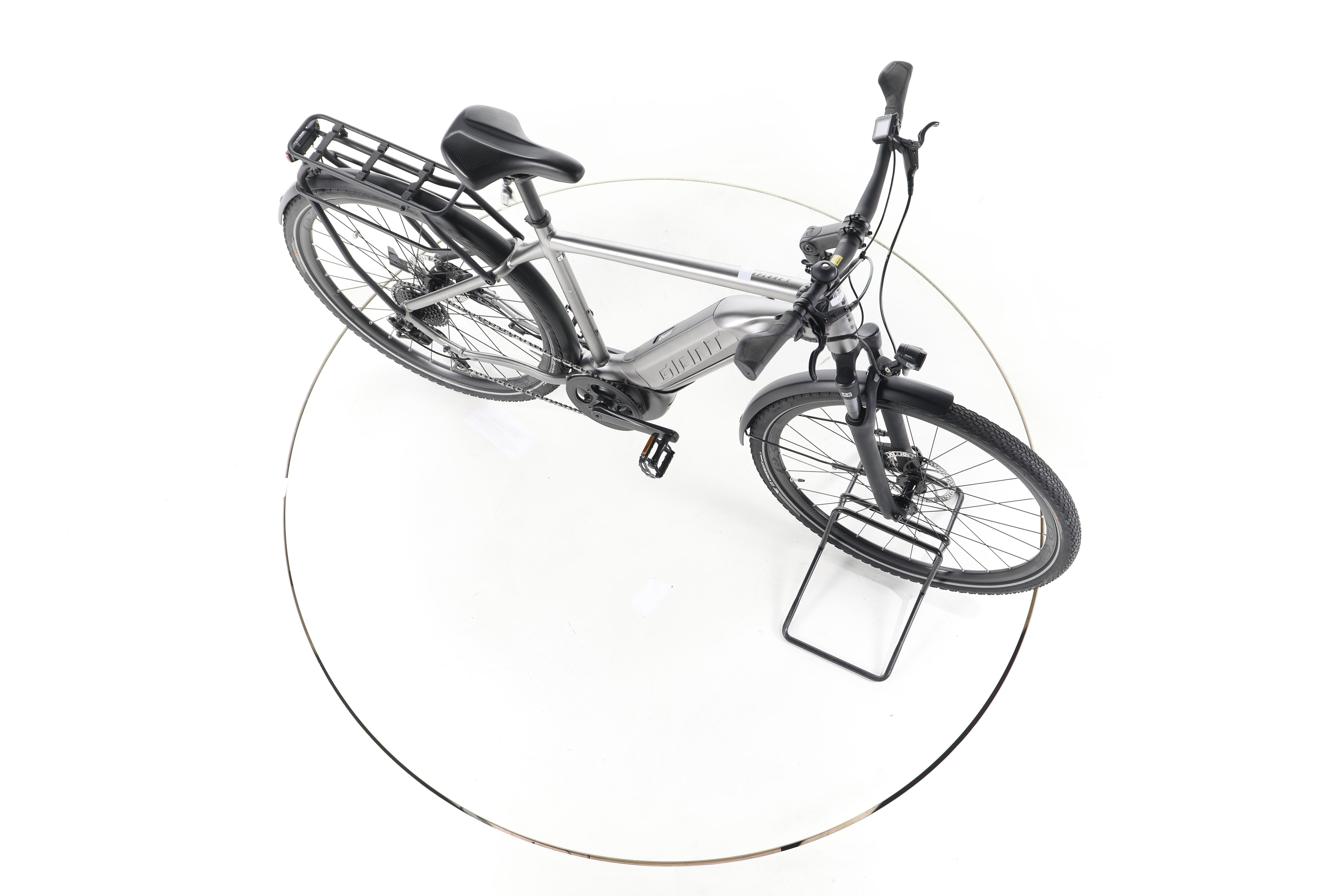 Giant Explore E+ 3 Trekking E-Bike - Image 14