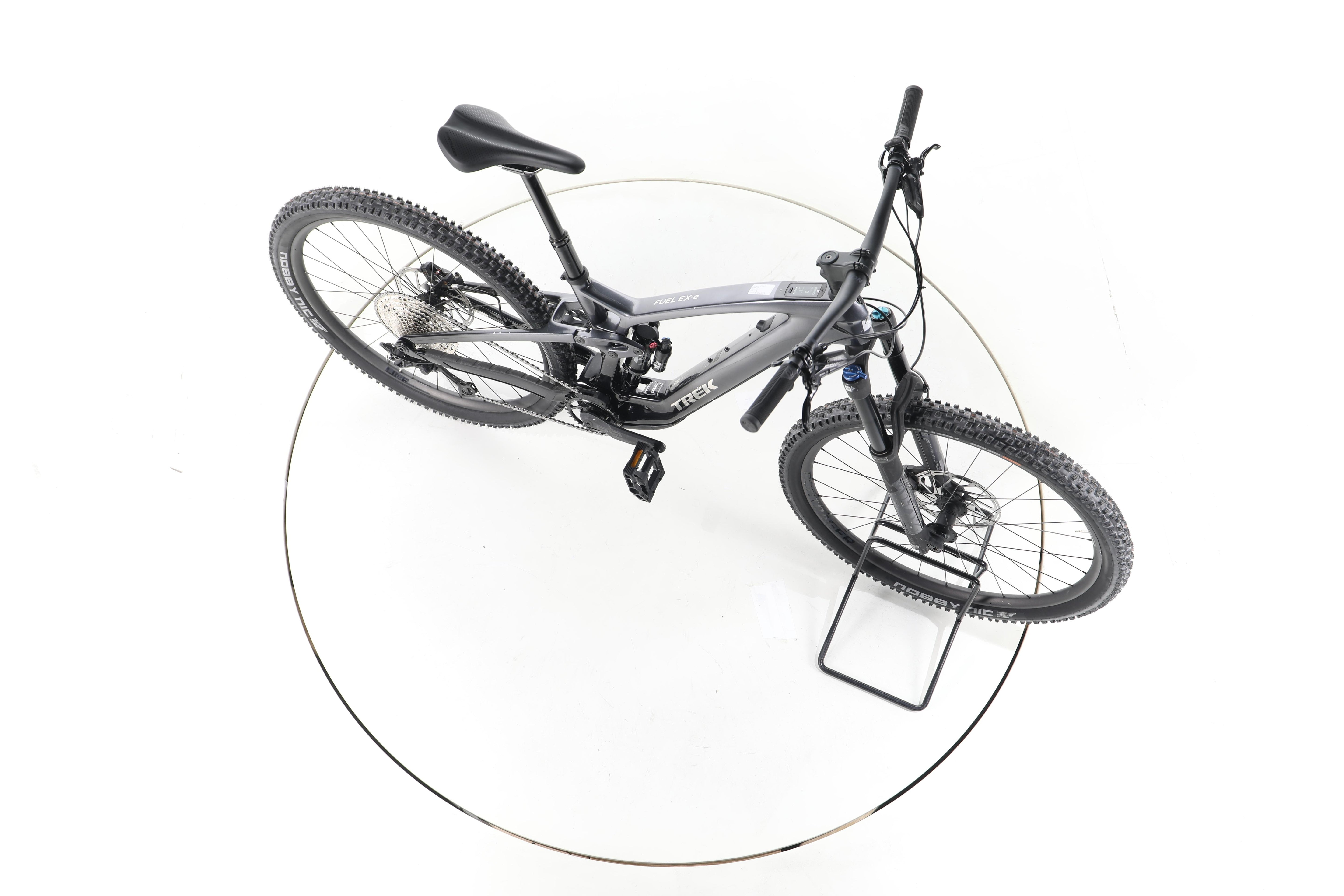 Trek Fuel EXe 9.7 E-Bike Fully Carbon - Image 14